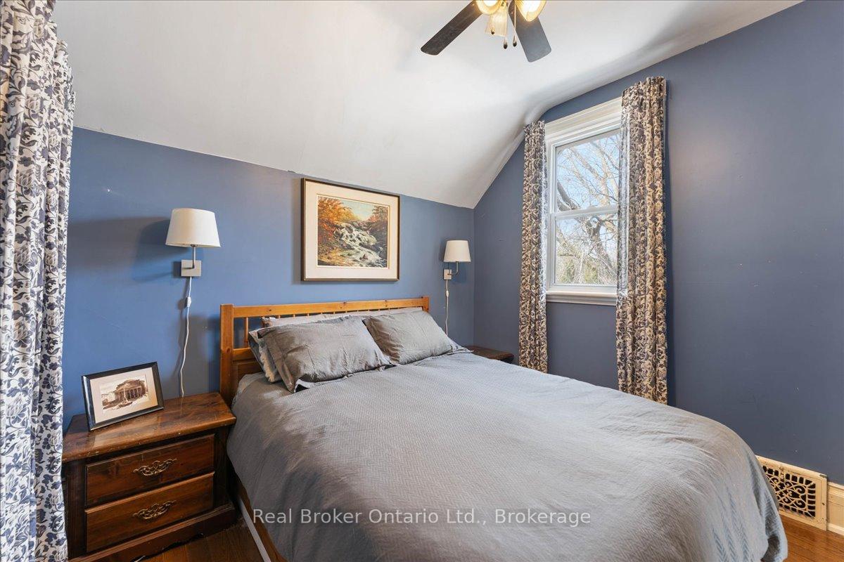 Photo 22 of 34 Port Street, Brant, Brantford Twp — HOMEH