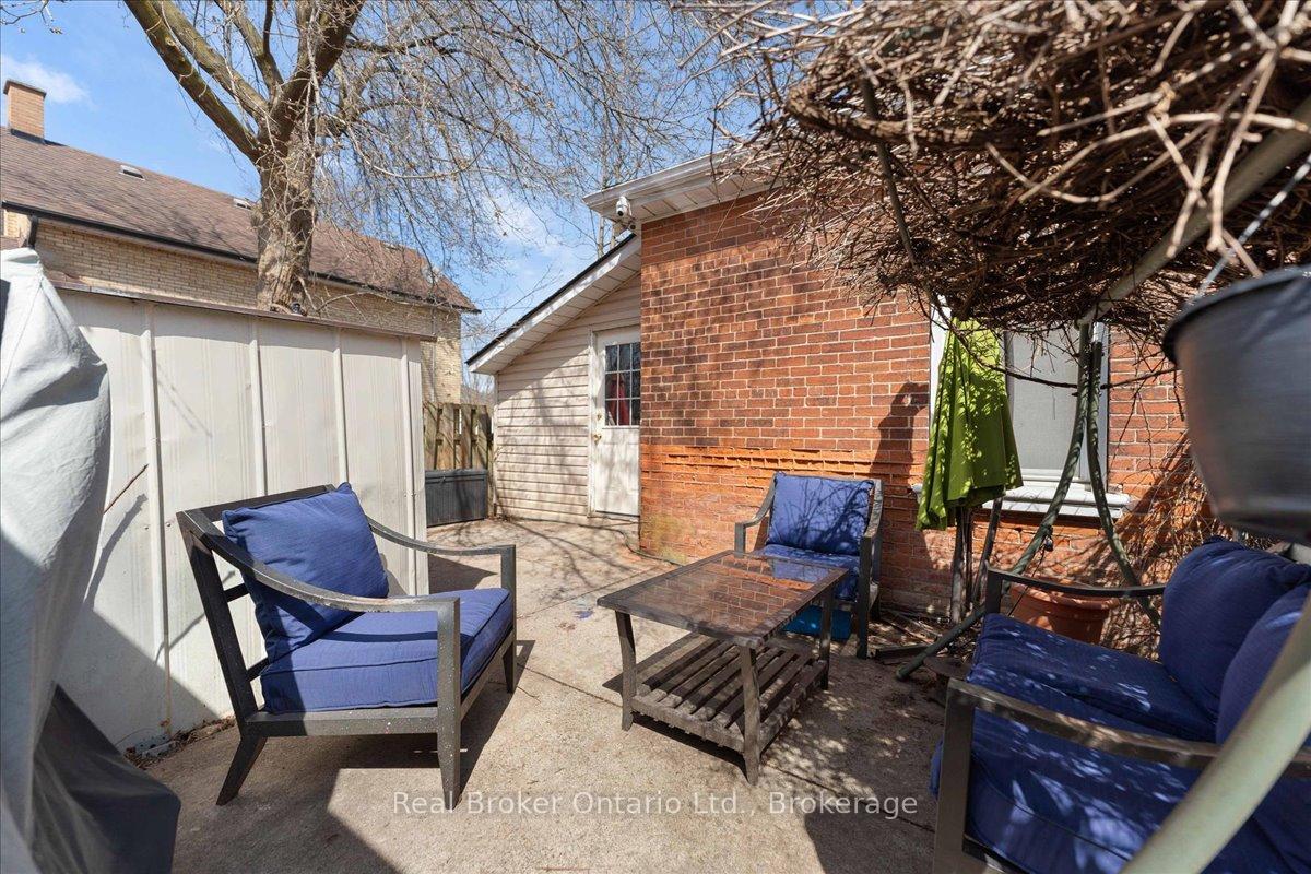 Photo 28 of 34 Port Street, Brant, Brantford Twp — HOMEH