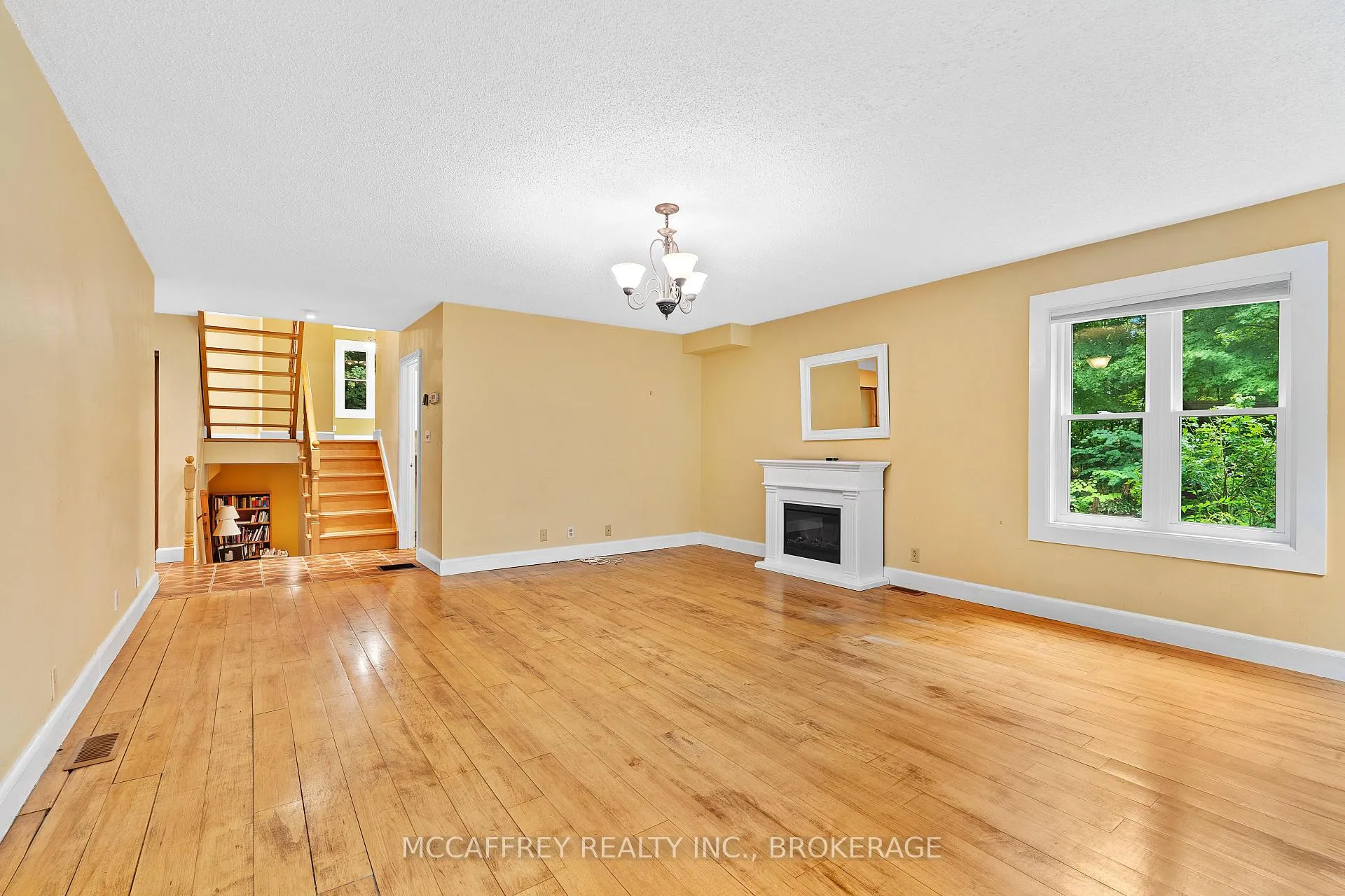 Photo 9 of 2985 Alton Road, Frontenac, Frontenac South — HOMEH