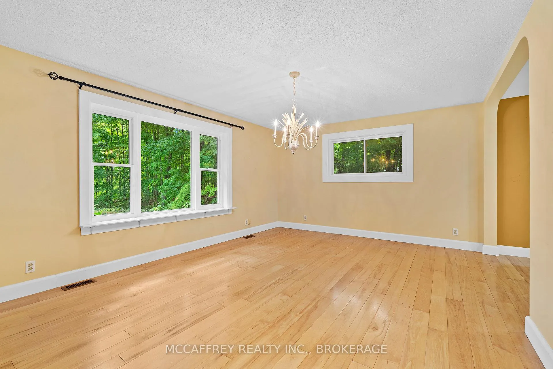 Photo 10 of 2985 Alton Road, Frontenac, Frontenac South — HOMEH