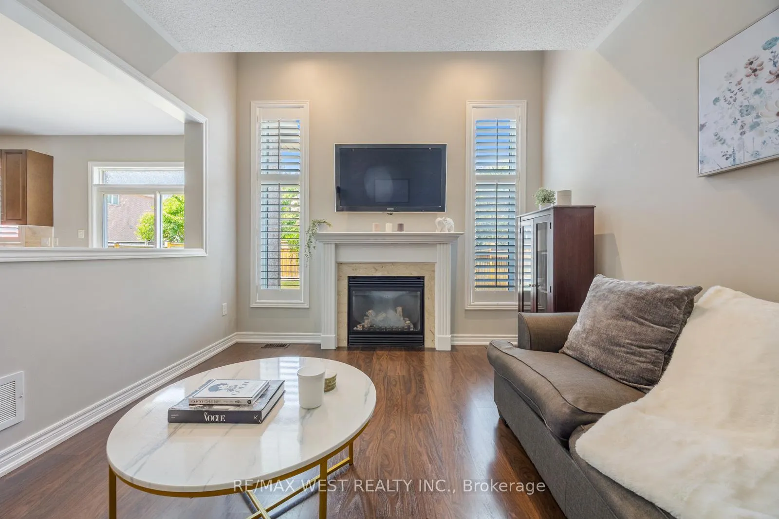 Photo 13 of 16 Heathcliffe Drive, Vaughan, Vellore Village — HOMEH