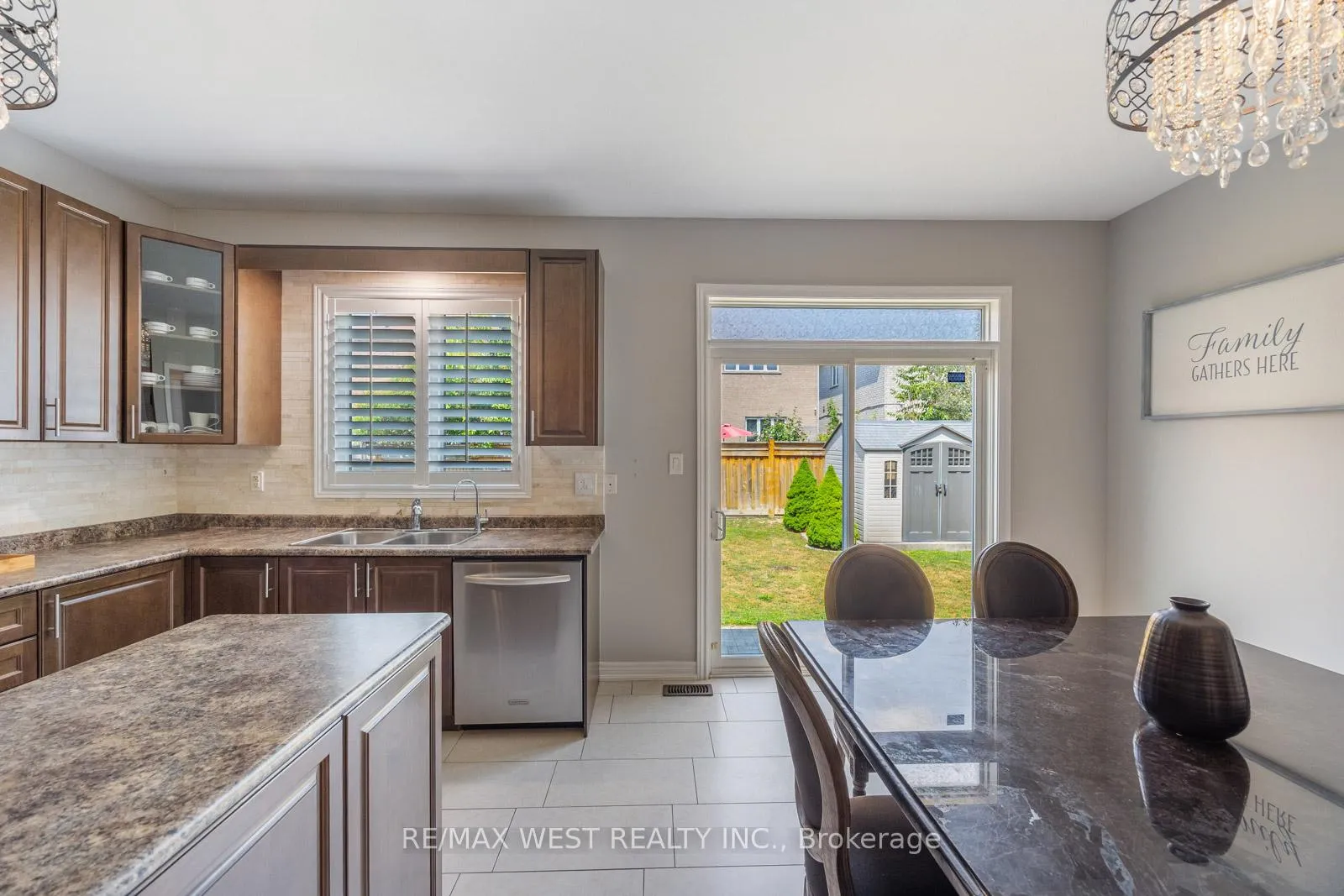Photo 29 of 16 Heathcliffe Drive, Vaughan, Vellore Village — HOMEH