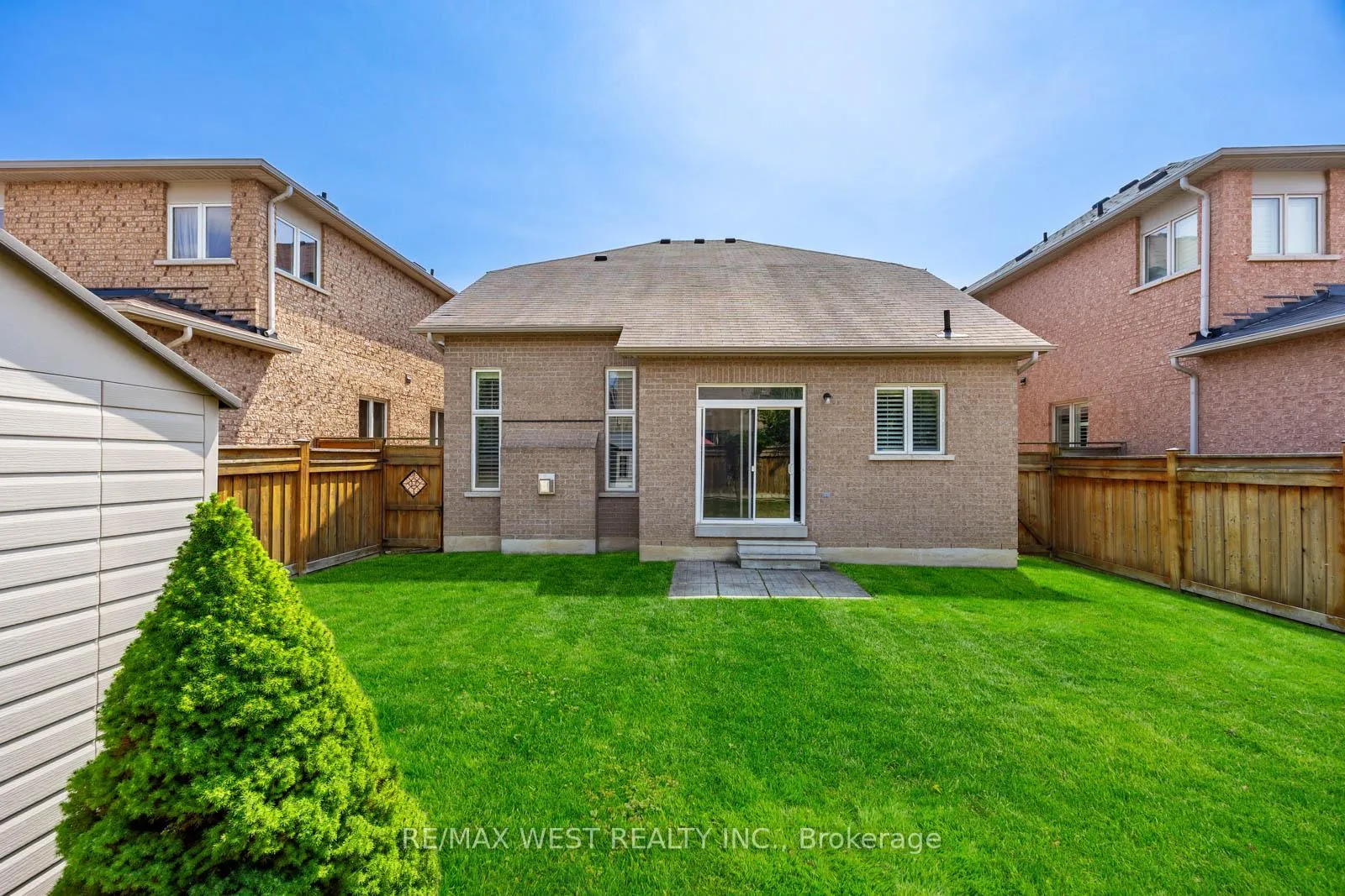 Photo 47 of 16 Heathcliffe Drive, Vaughan, Vellore Village — HOMEH