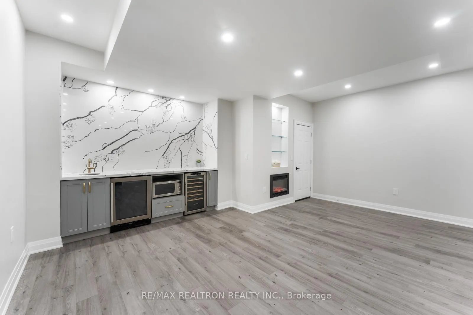 Photo 44 of 62 Endless Circle, Vaughan, Kleinburg — HOMEH
