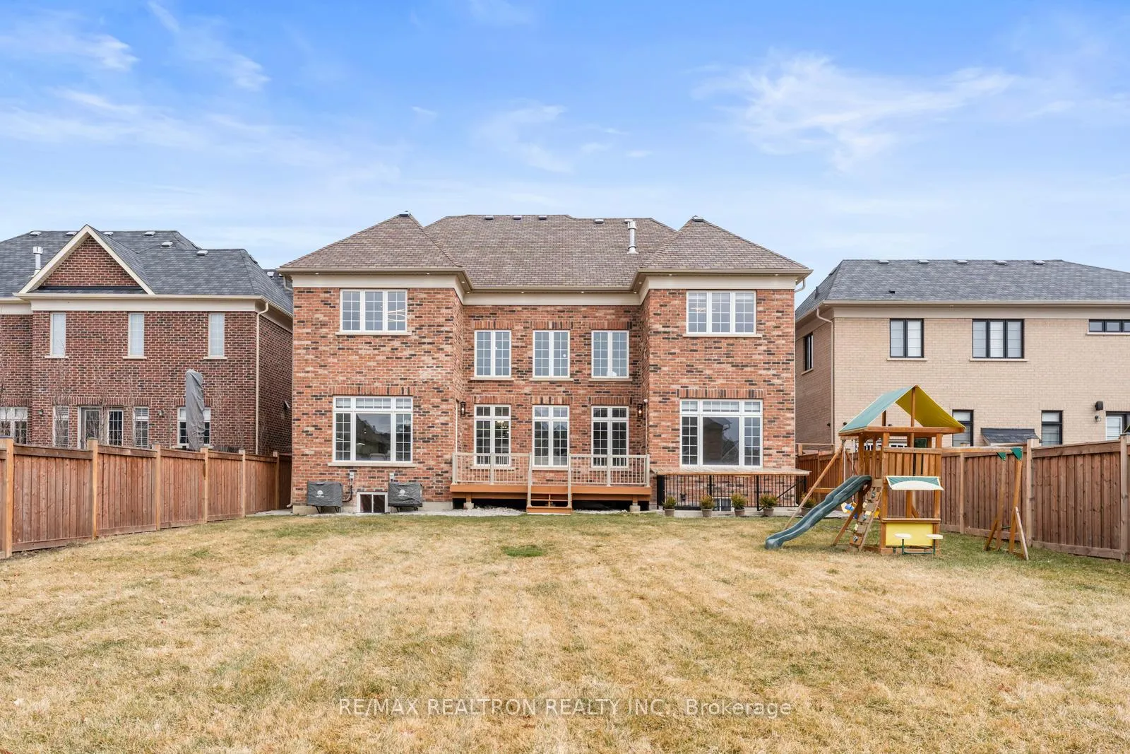 Photo 49 of 62 Endless Circle, Vaughan, Kleinburg — HOMEH