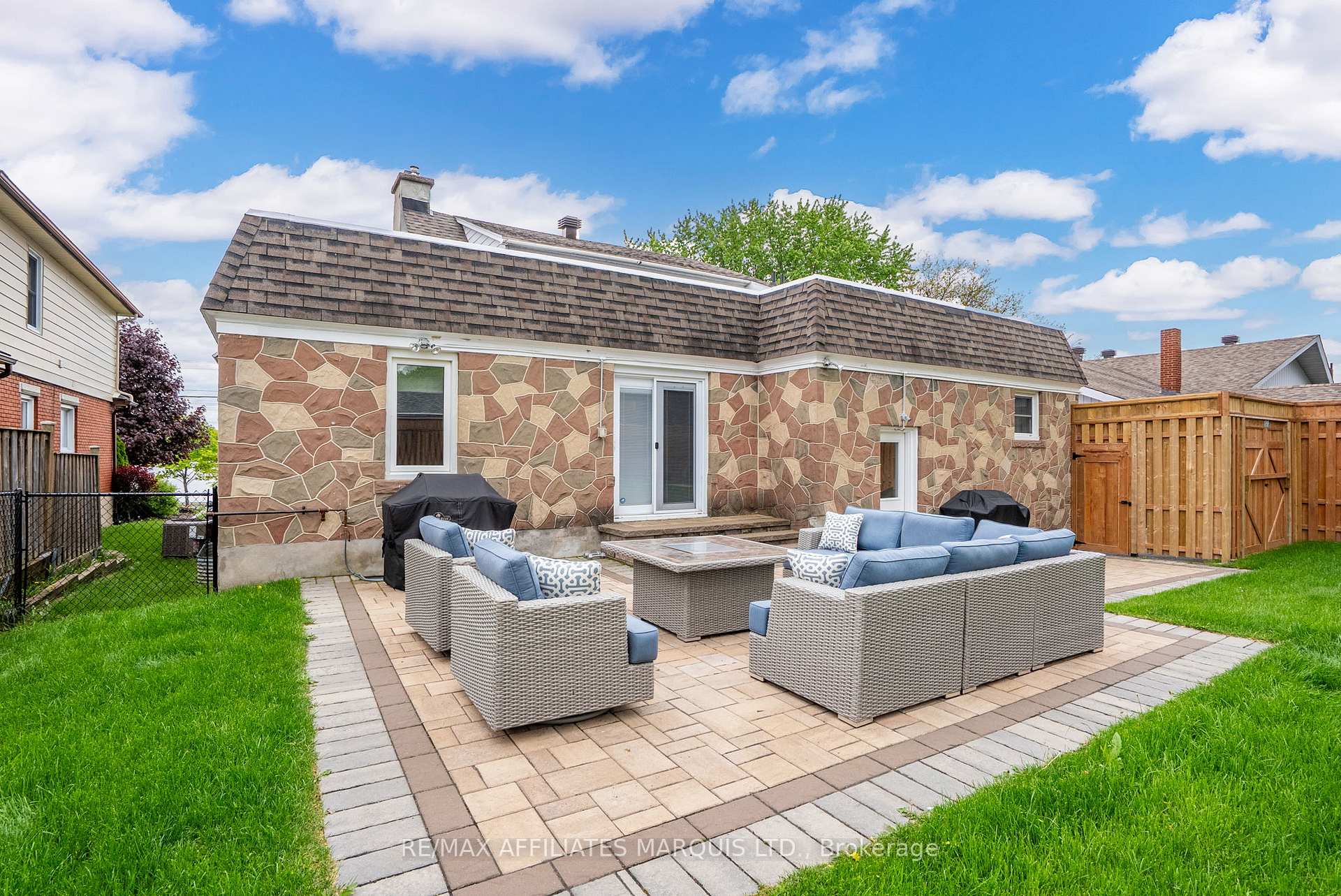 Photo 39 of 1316 Montreal Road, Cornwall — HOMEH