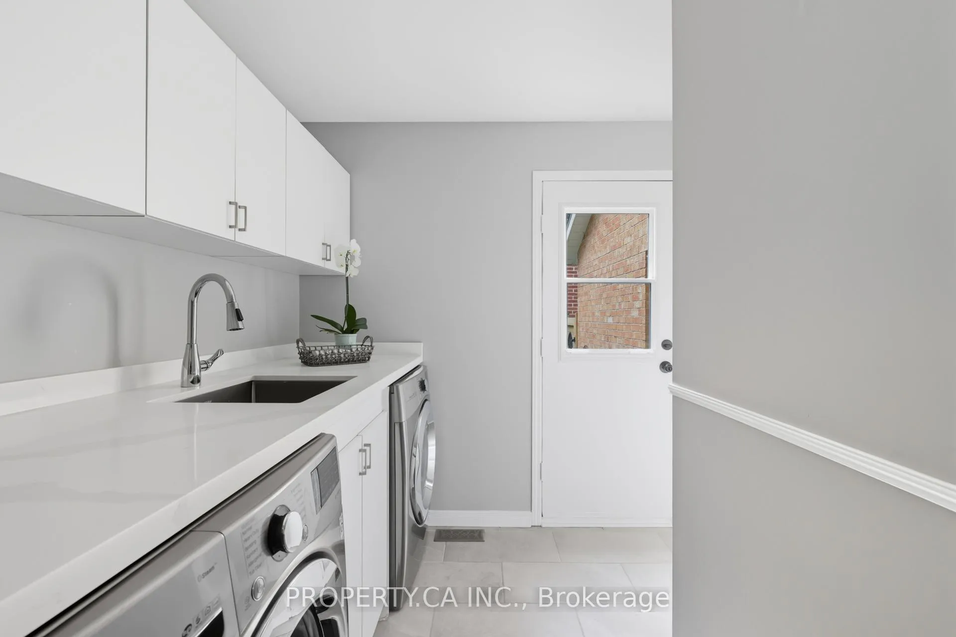 Photo 21 of 3 Whitburn Street, Whitby, Williamsburg — HOMEH