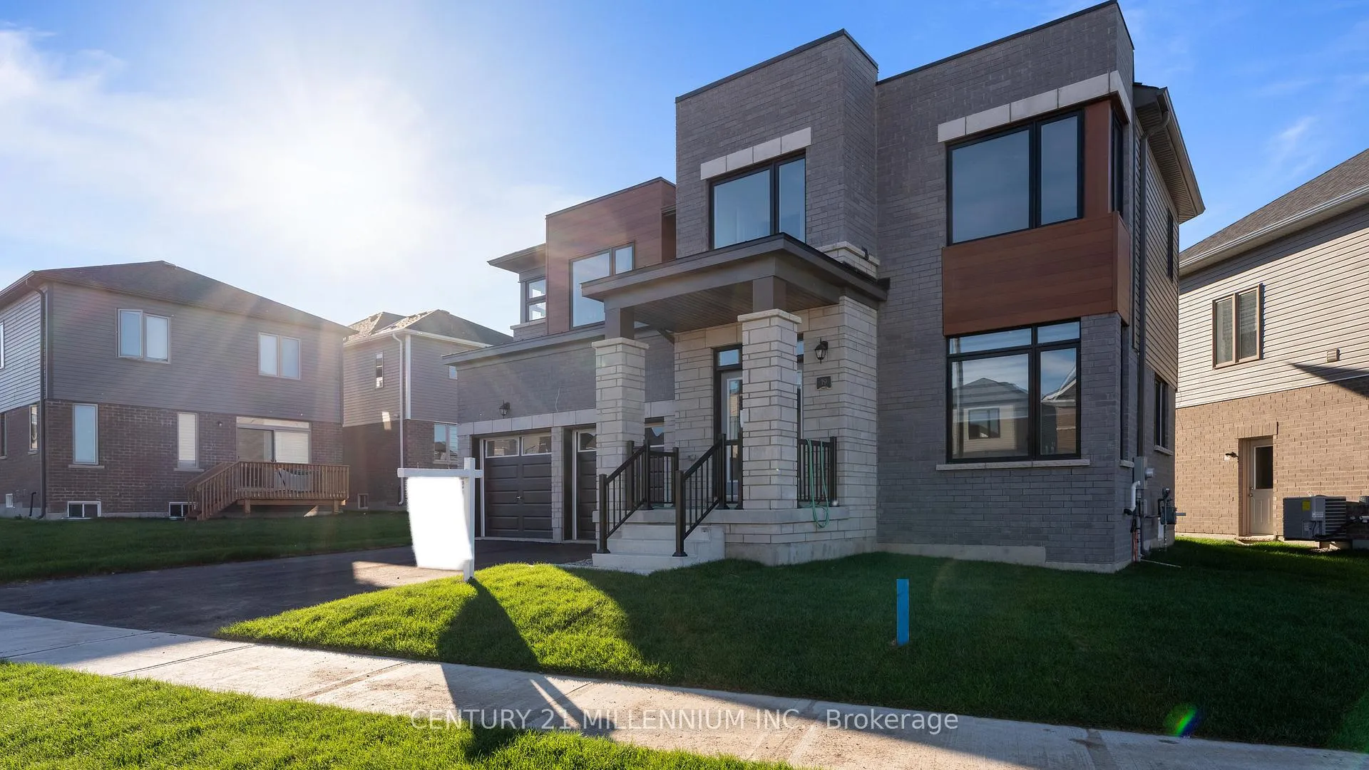 Photo 2 of 19 Mears Road, Brant, Paris — HOMEH