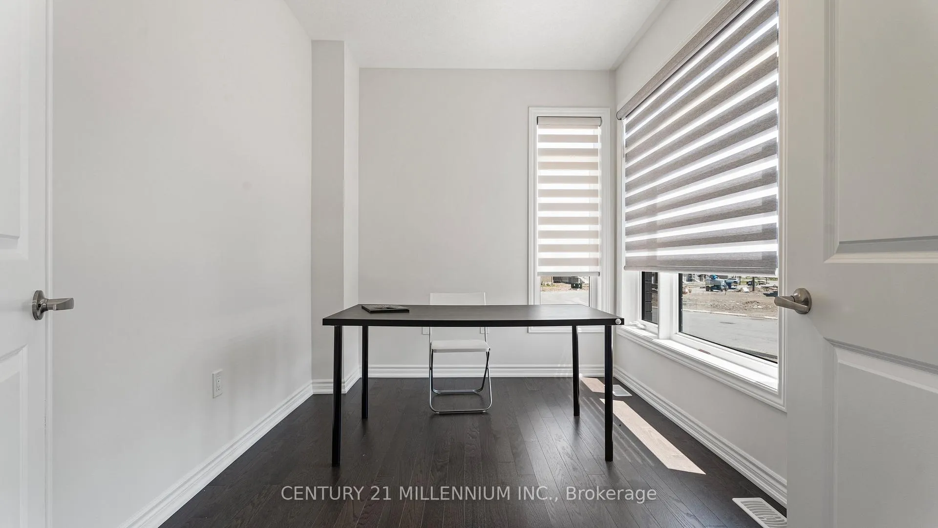 Photo 5 of 19 Mears Road, Brant, Paris — HOMEH