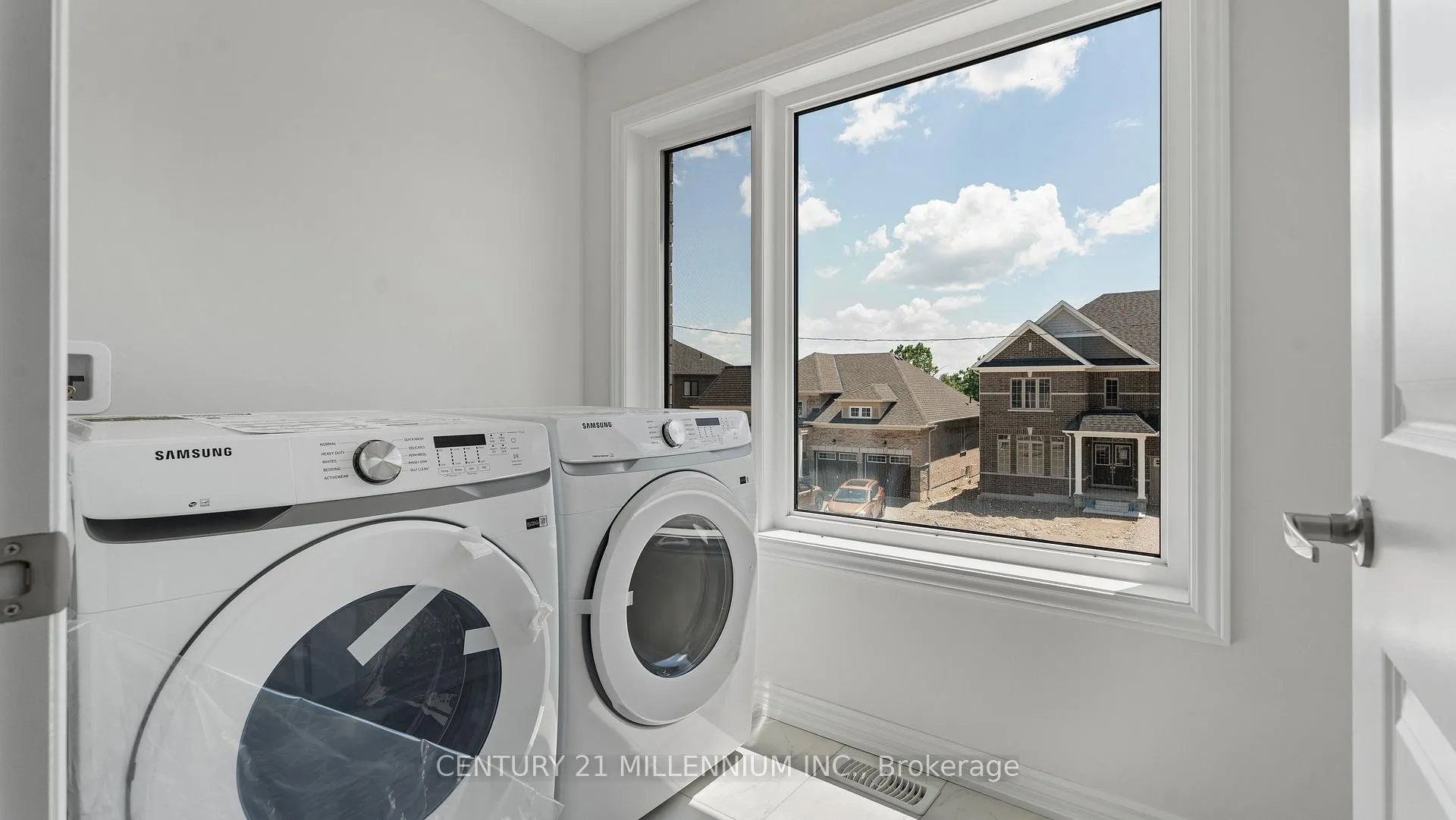 Photo 14 of 19 Mears Road, Brant, Paris — HOMEH