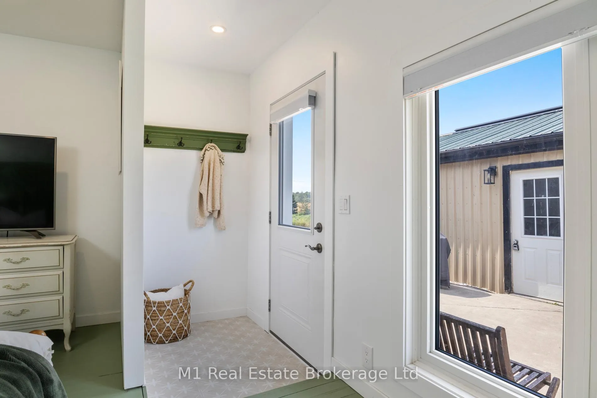 Photo 22 of 8420 Sixth Line, Wellington North, Rural Wellington North — HOMEH
