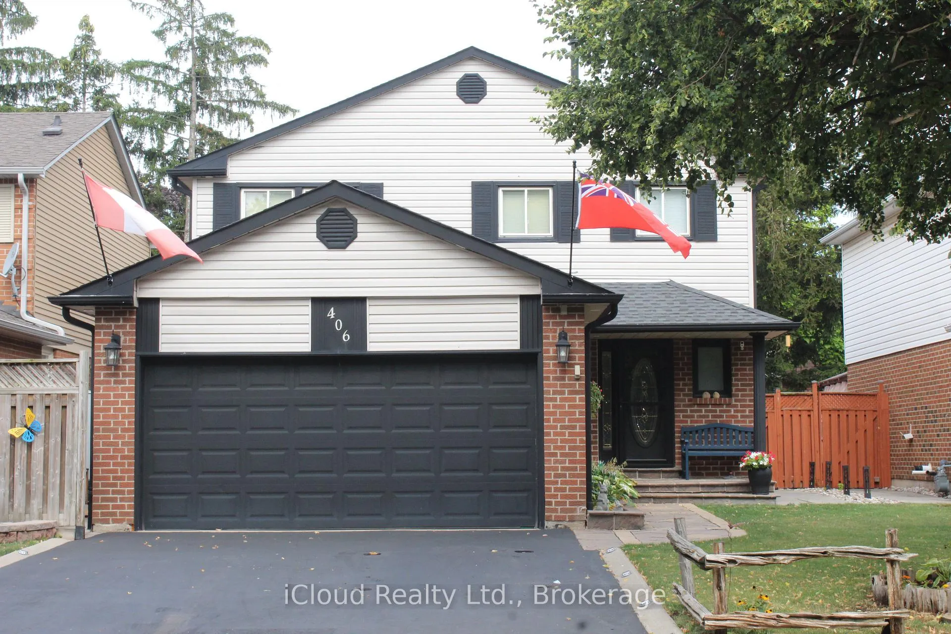 Front of 406 Woodlawn Crescent