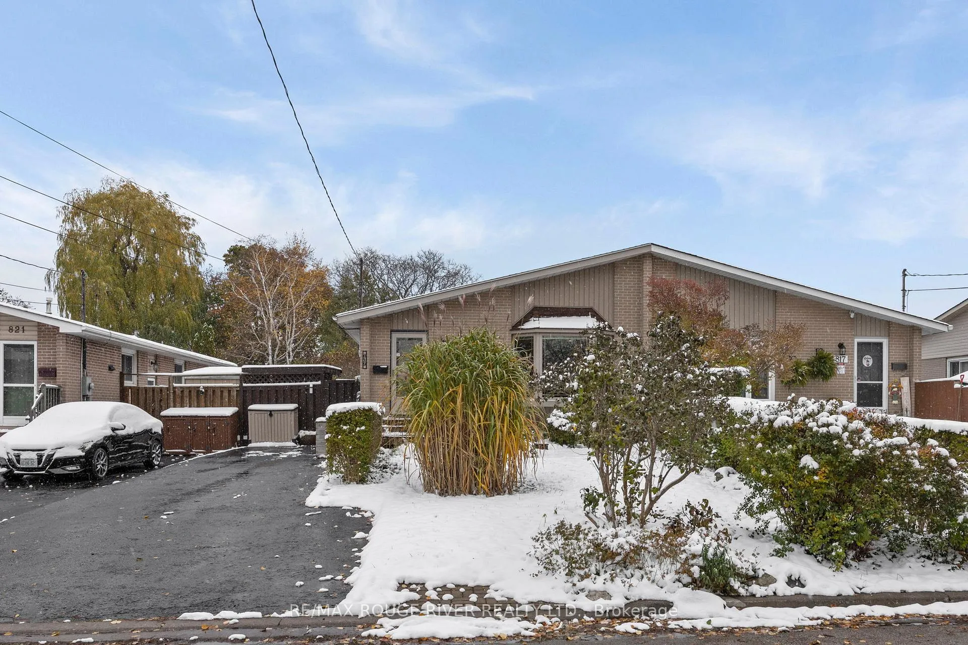 Photo 1 of 819 Sanok Drive, Pickering, West Shore — HOMEH