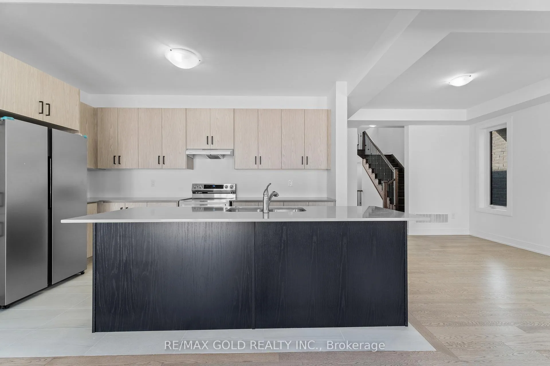 Photo 14 of 31 Stanley Leitch Drive, Kitchener, Mill Courtland Woodside Park — HOMEH