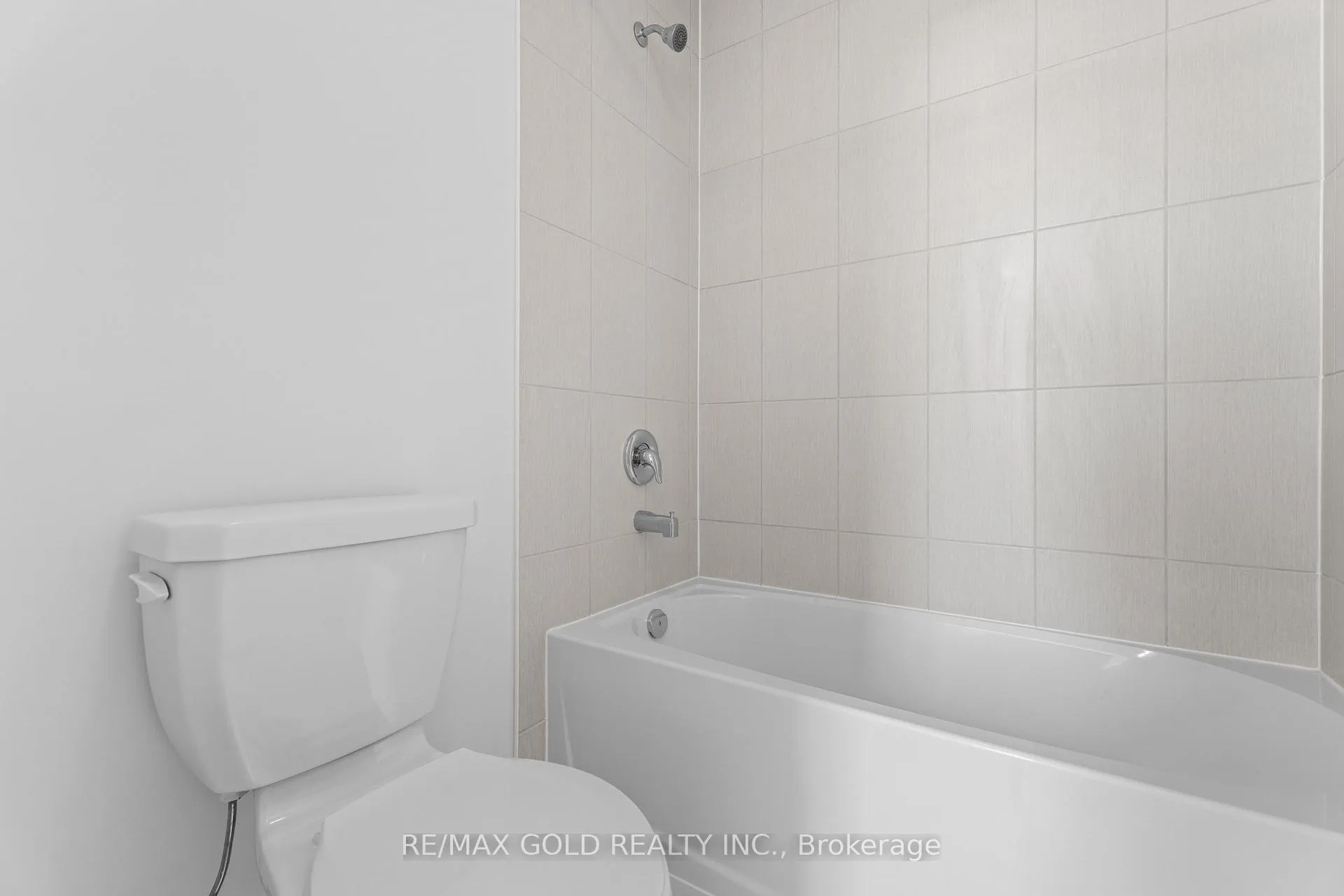 Photo 28 of 31 Stanley Leitch Drive, Kitchener, Mill Courtland Woodside Park — HOMEH