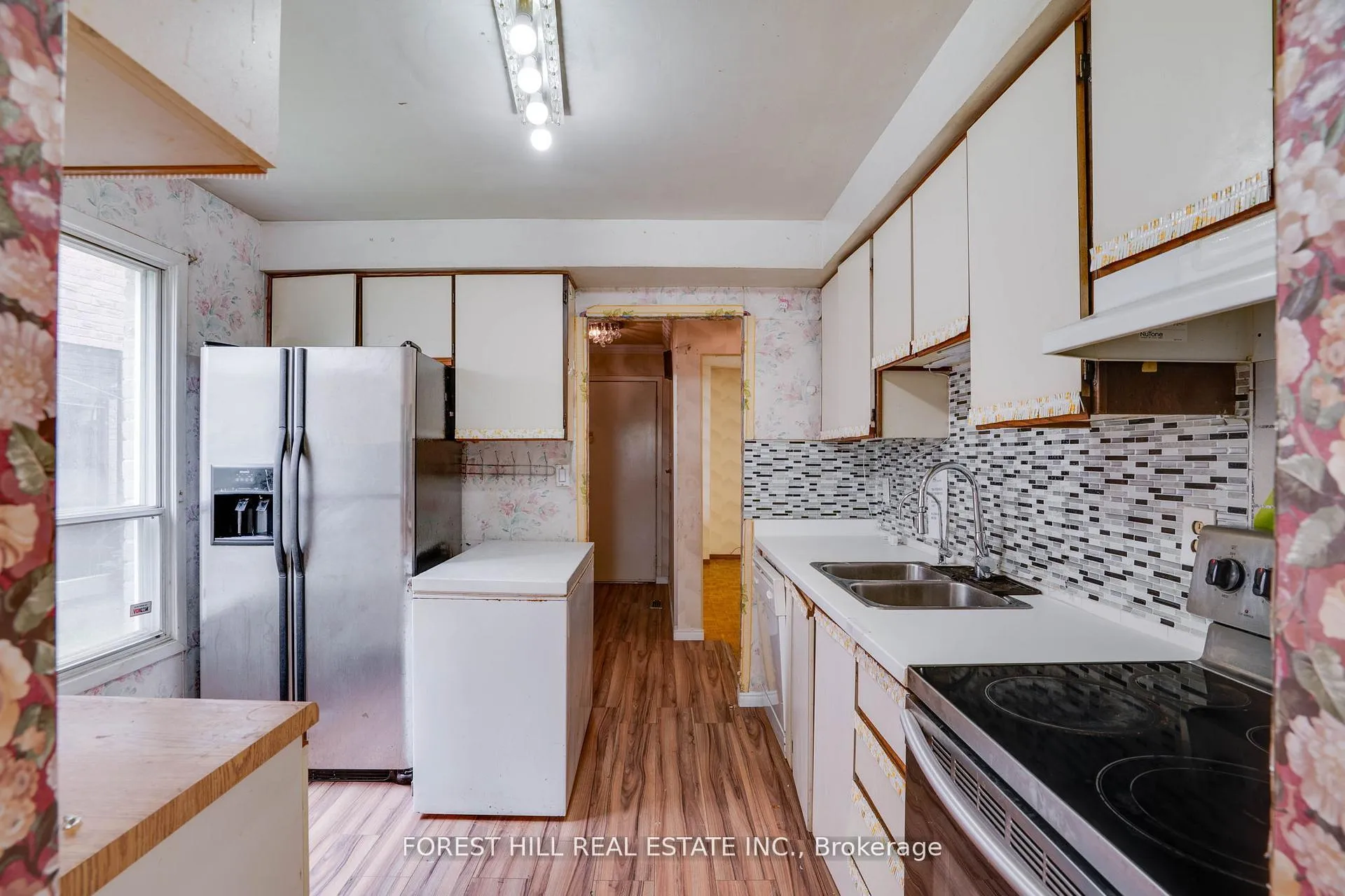 Photo 14 of 82 Hord Crescent, Vaughan, Lakeview Estates — HOMEH