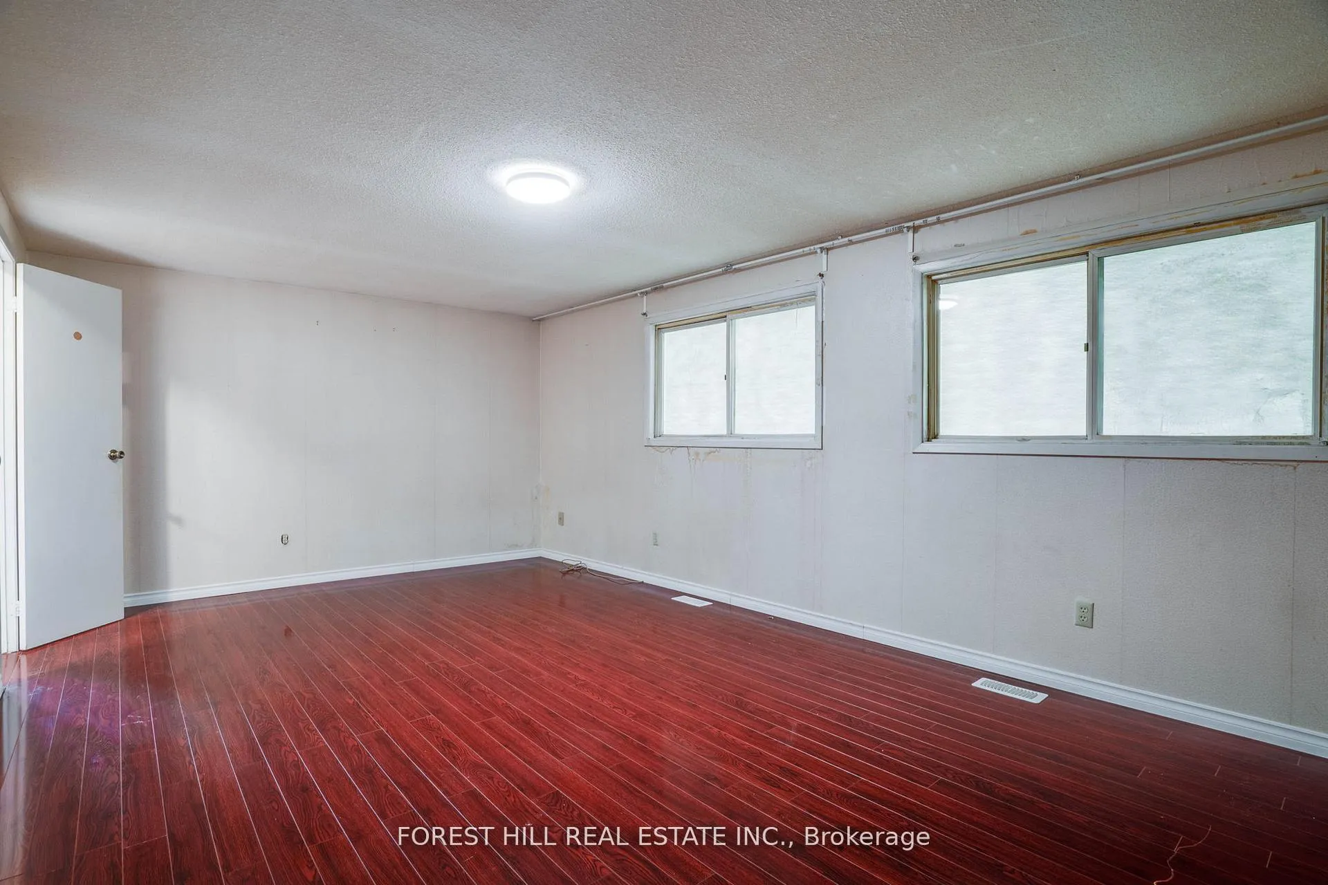 Photo 18 of 82 Hord Crescent, Vaughan, Lakeview Estates — HOMEH