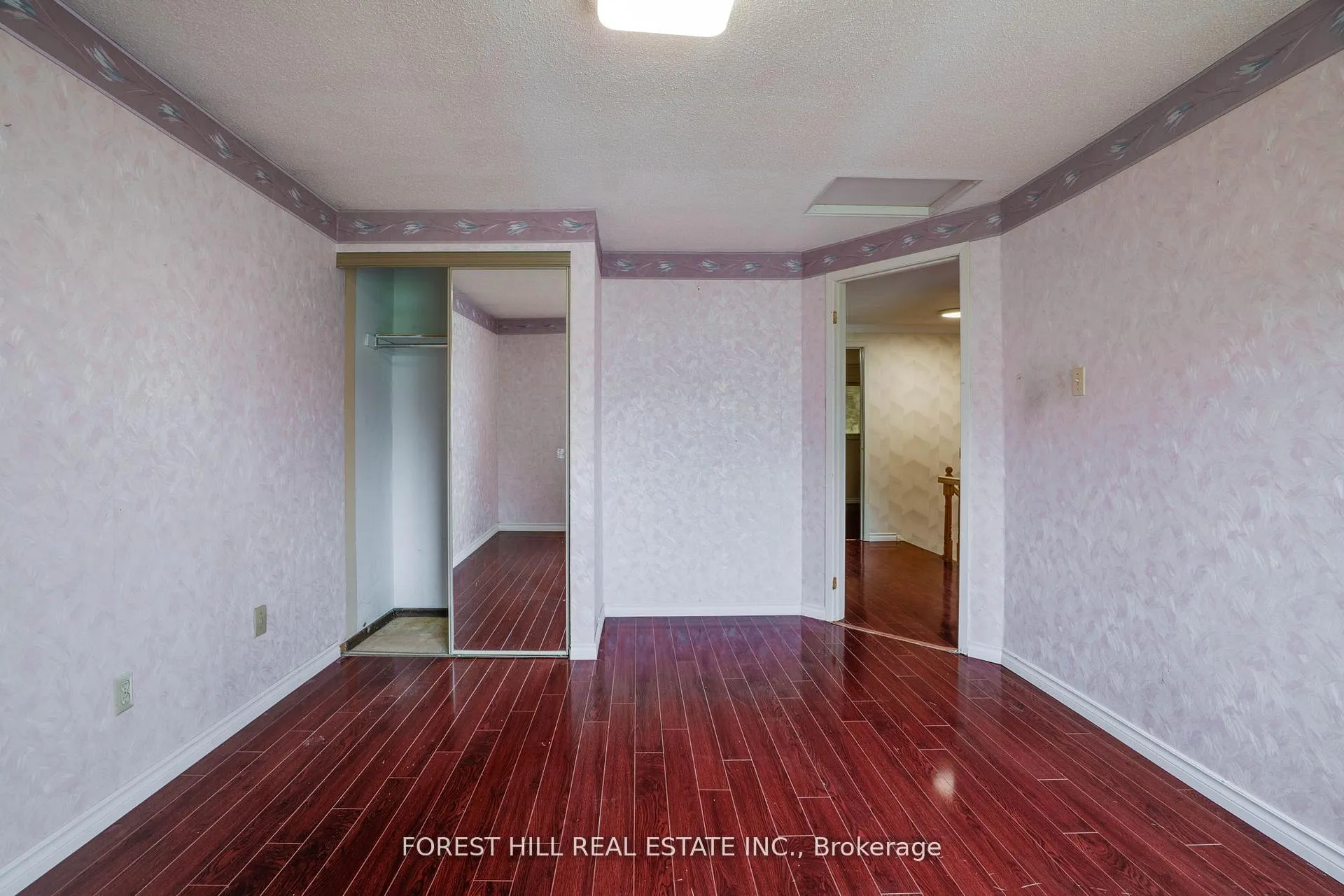 Photo 26 of 82 Hord Crescent, Vaughan, Lakeview Estates — HOMEH