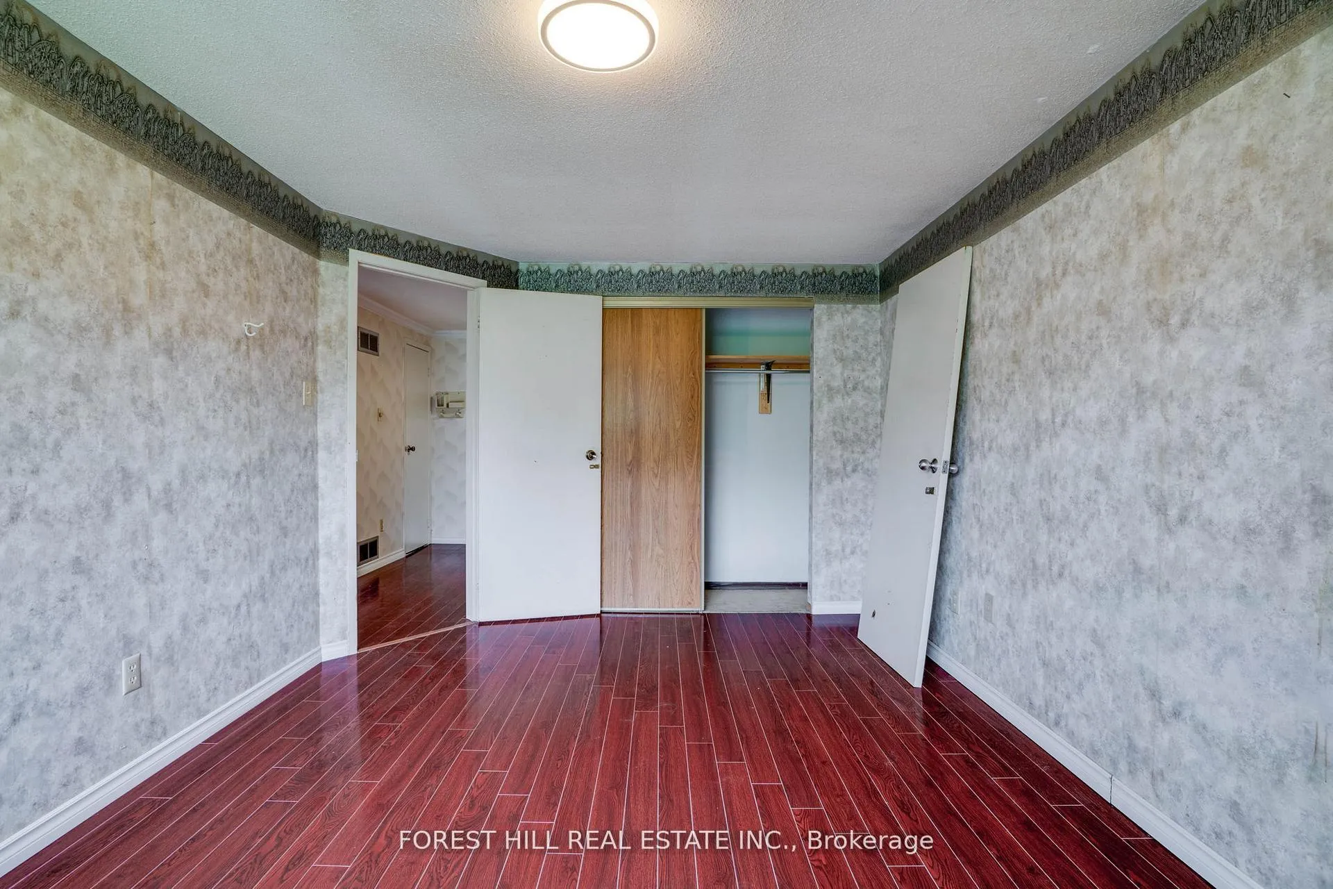 Photo 29 of 82 Hord Crescent, Vaughan, Lakeview Estates — HOMEH