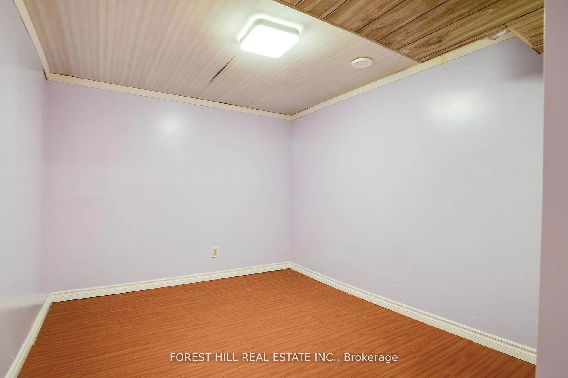 Photo 36 of 82 Hord Crescent, Vaughan, Lakeview Estates — HOMEH