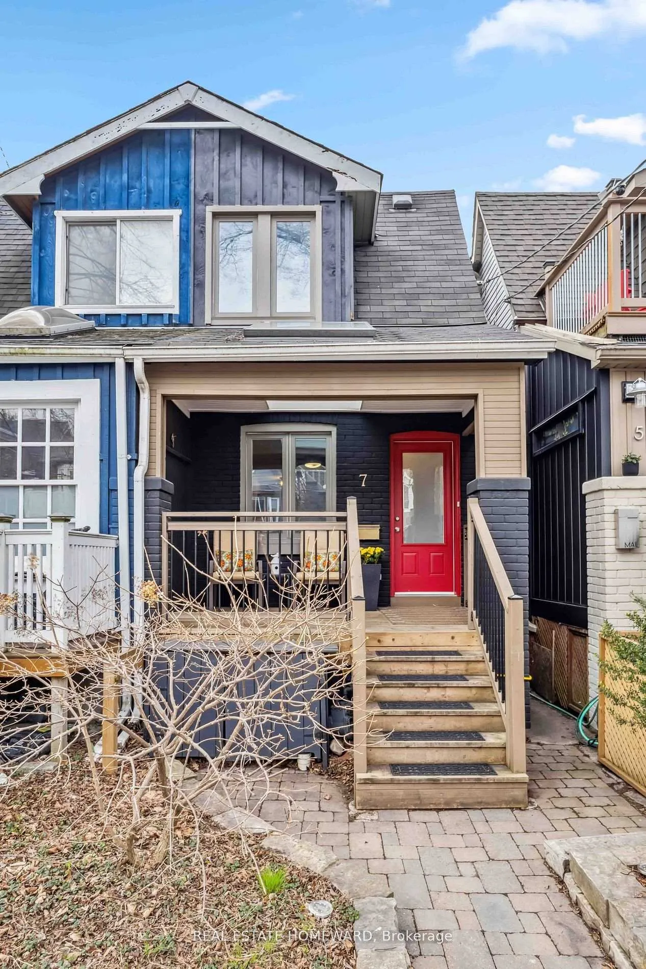 Photo 2 of 7 Norway Avenue, Toronto, The Beaches — HOMEH