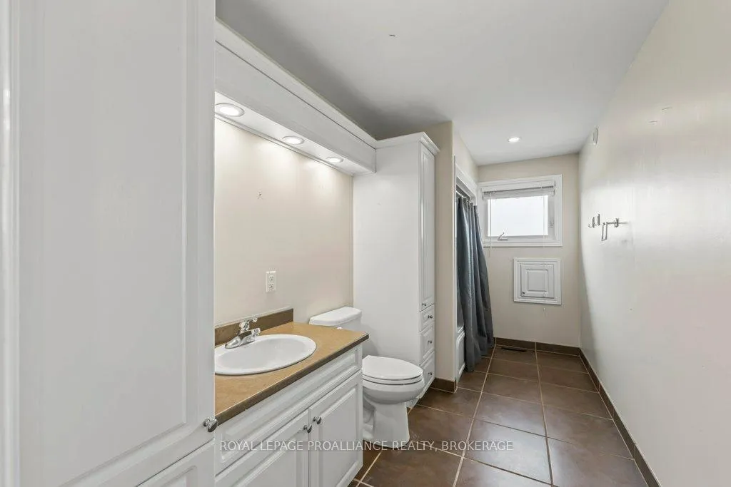 Photo 27 of 1058 Lucas Road, Loyalist, Lennox and Addington - South — HOMEH
