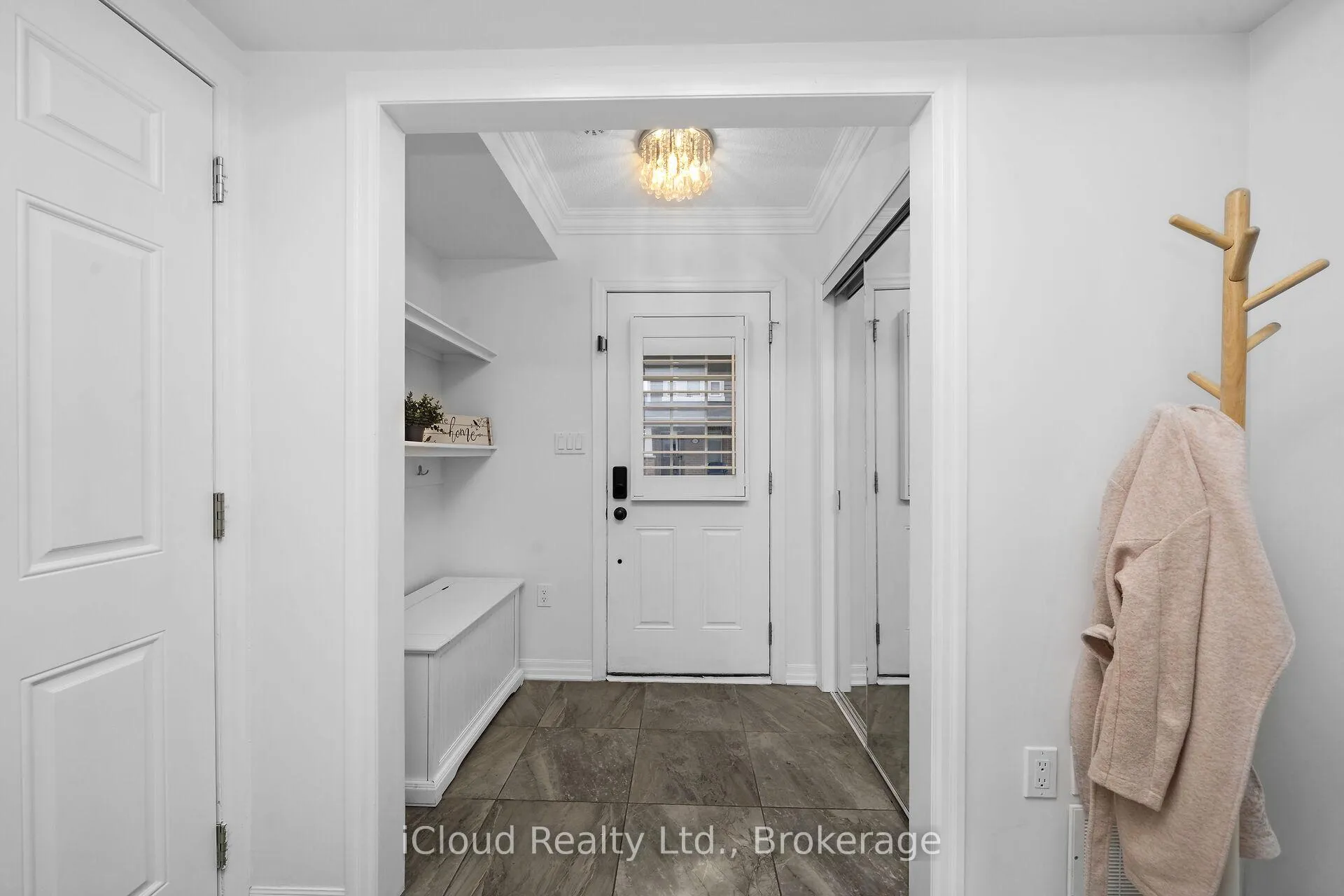 Photo 3 of Unit 142, 1000 Asleton Boulevard, Milton, Willmott — HOMEH