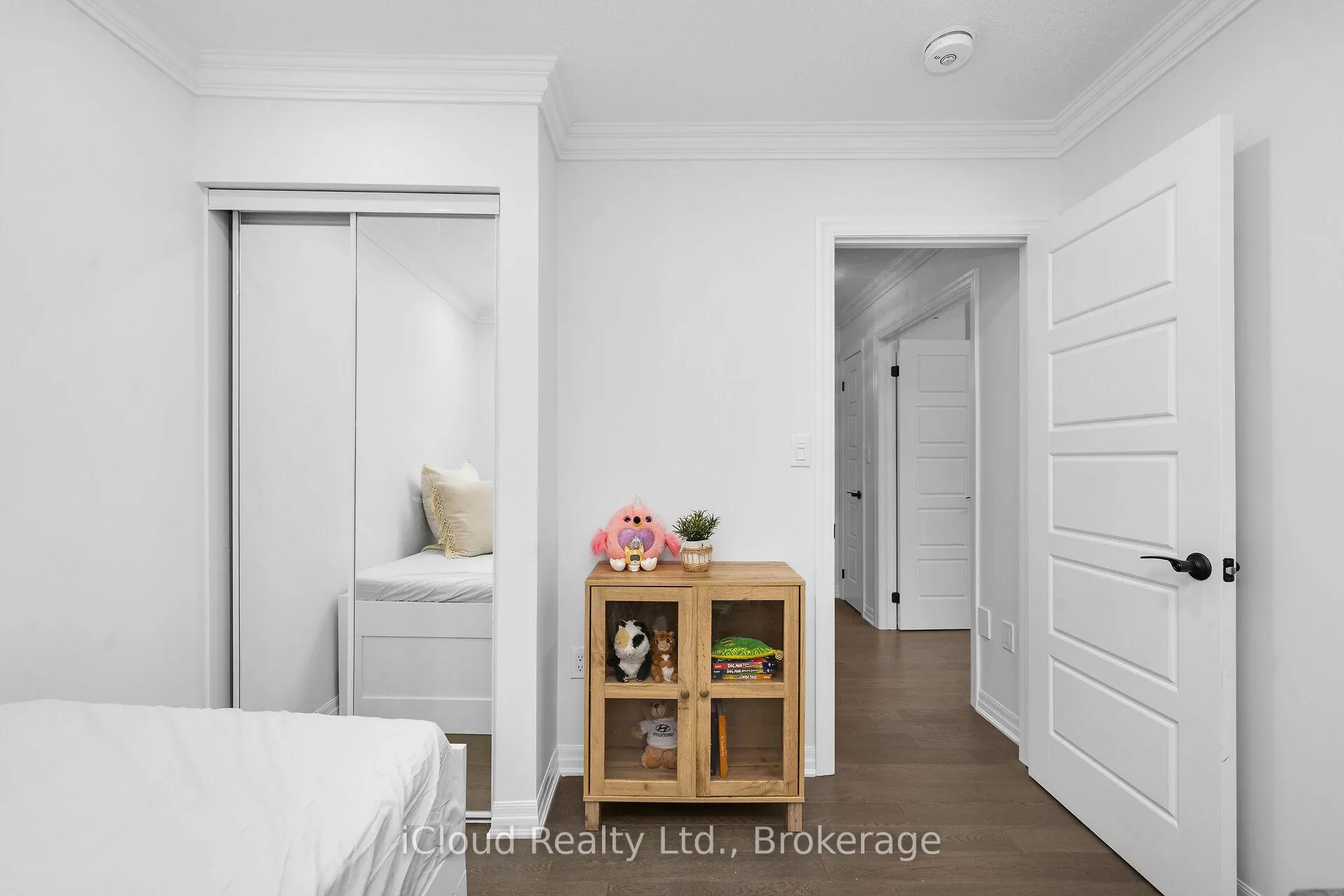 Photo 23 of Unit 142, 1000 Asleton Boulevard, Milton, Willmott — HOMEH
