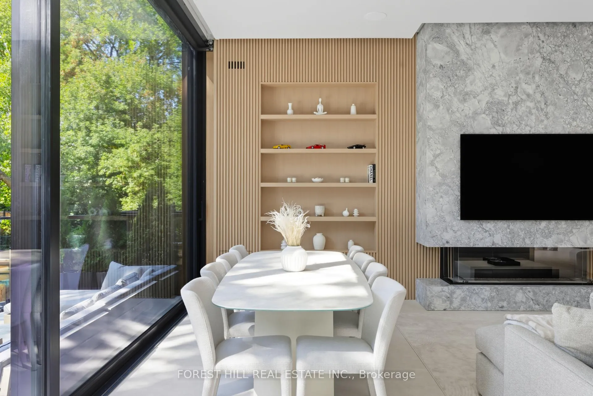 Photo 12 of 22 Khedive Avenue, Toronto, Englemount-Lawrence — HOMEH