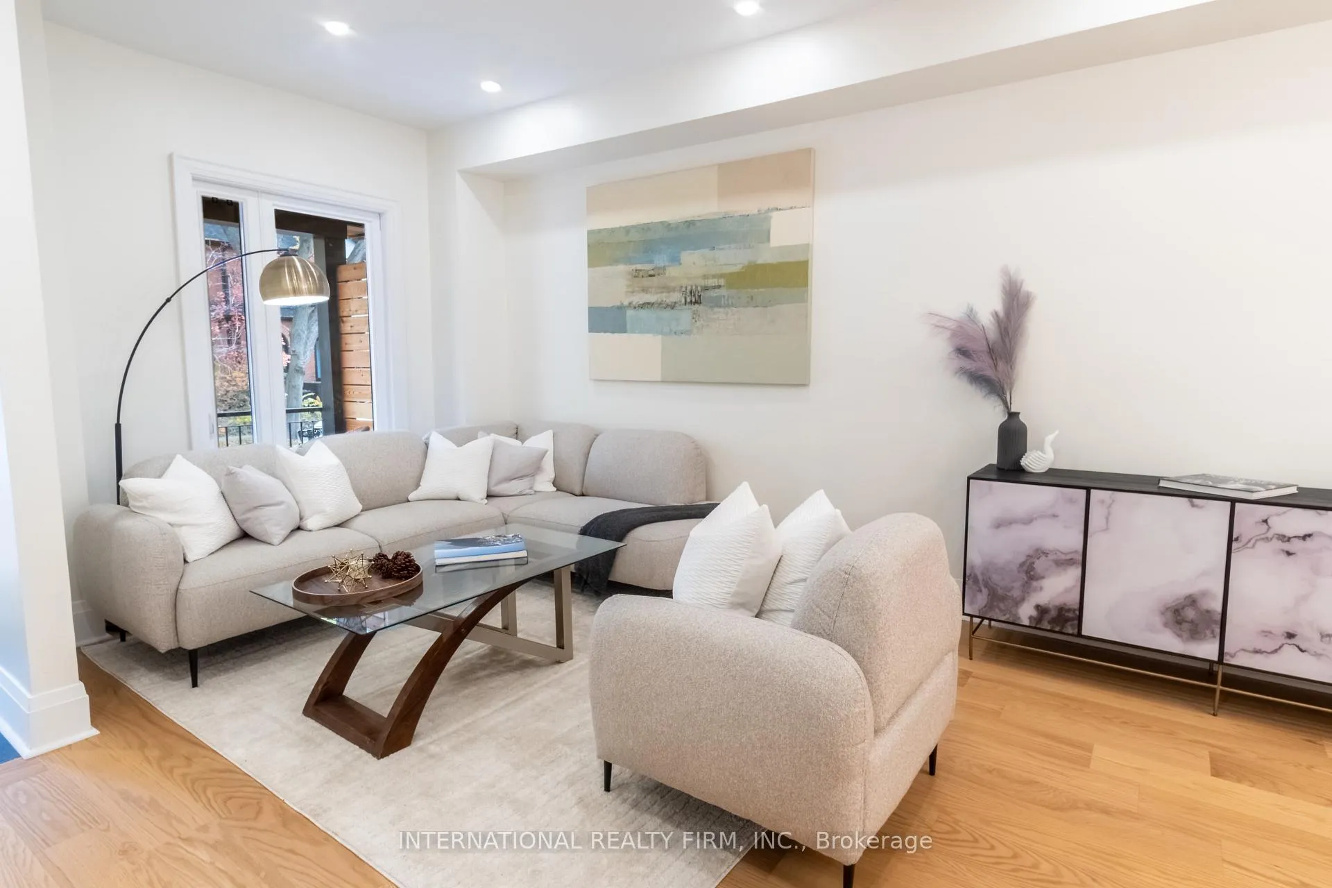 Photo 4 of 46 Morse Street, Toronto, South Riverdale — HOMEH