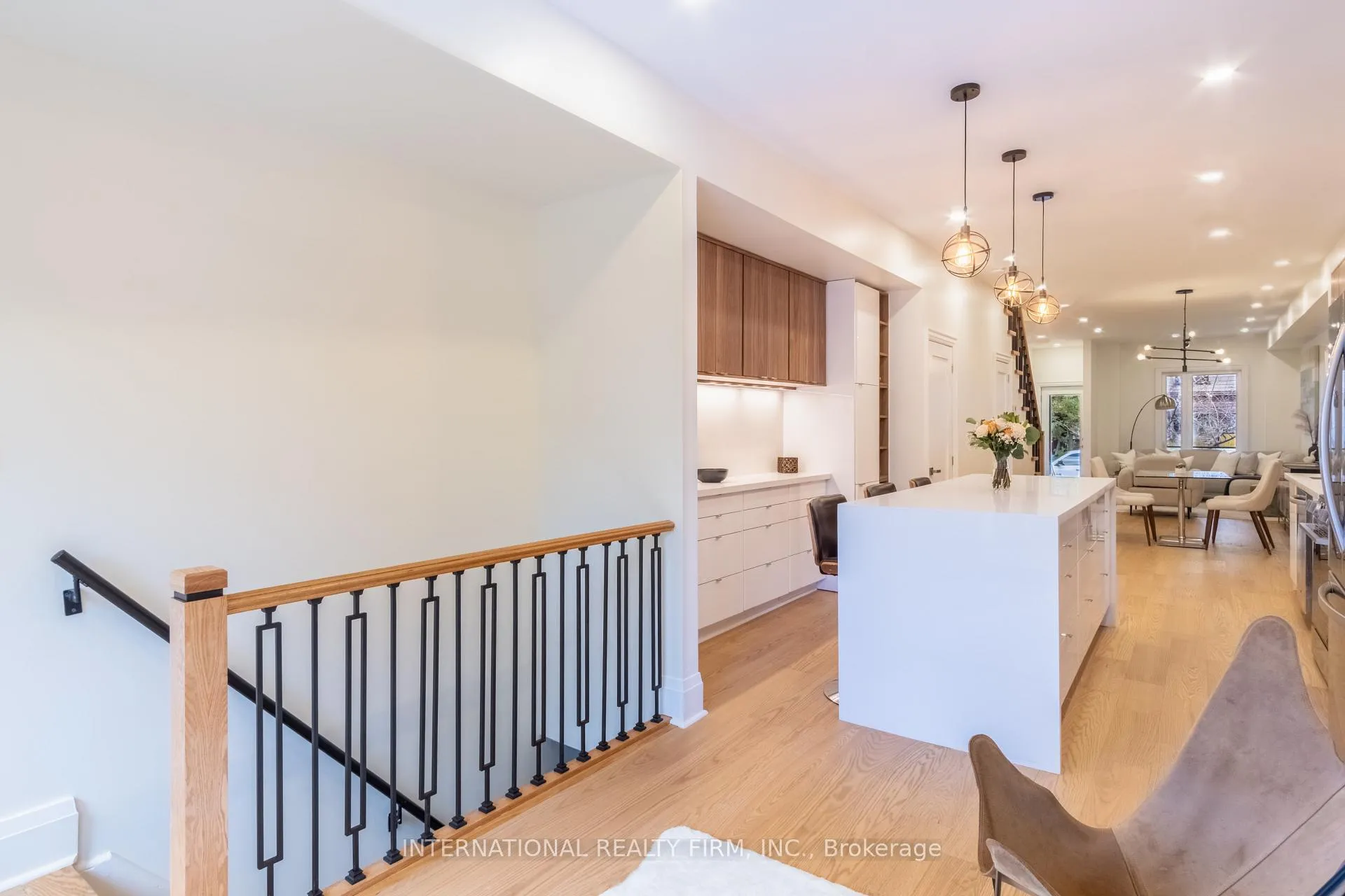 Photo 13 of 46 Morse Street, Toronto, South Riverdale — HOMEH