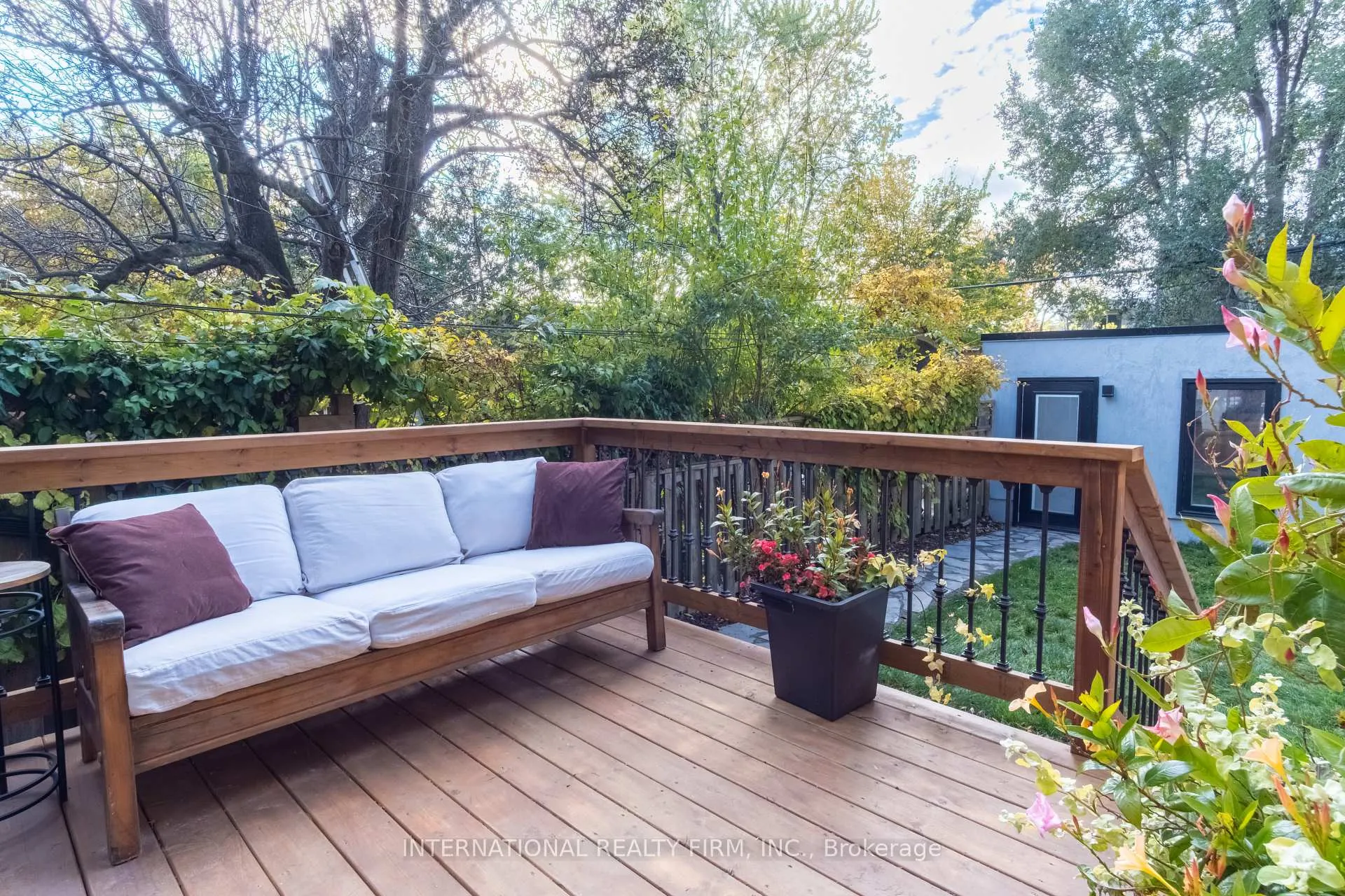Photo 38 of 46 Morse Street, Toronto, South Riverdale — HOMEH
