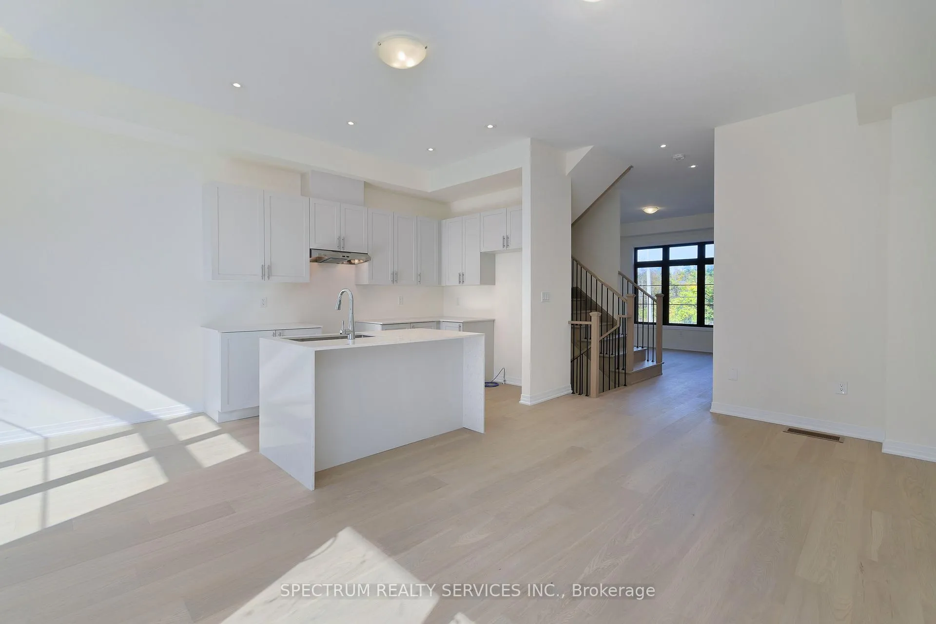 Photo 9 of 74 De La Roche Drive, Vaughan, Vellore Village — HOMEH