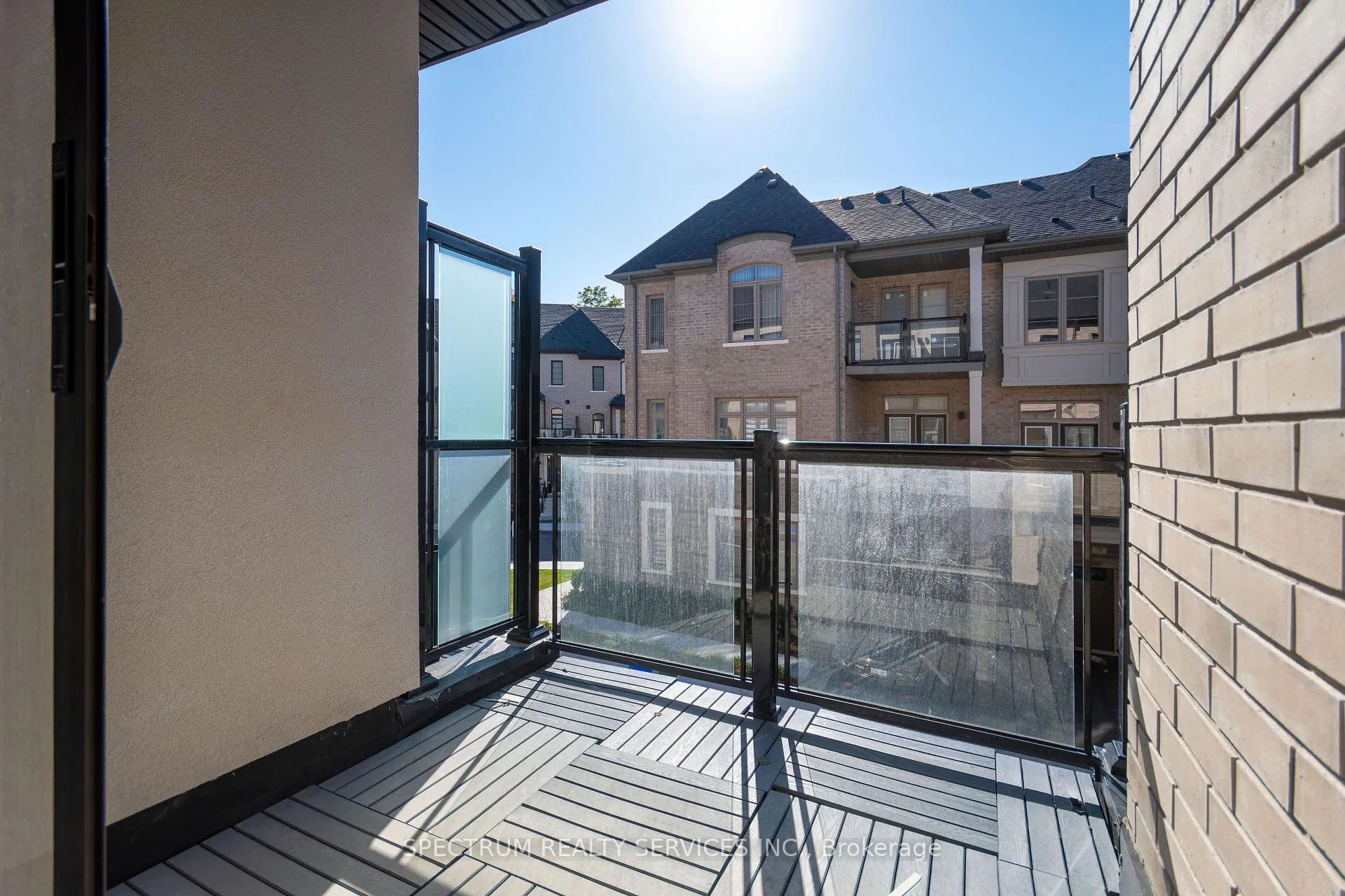 Photo 12 of 74 De La Roche Drive, Vaughan, Vellore Village — HOMEH