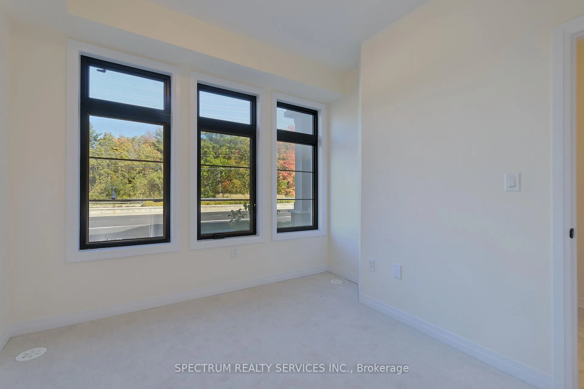 Photo 36 of 74 De La Roche Drive, Vaughan, Vellore Village — HOMEH