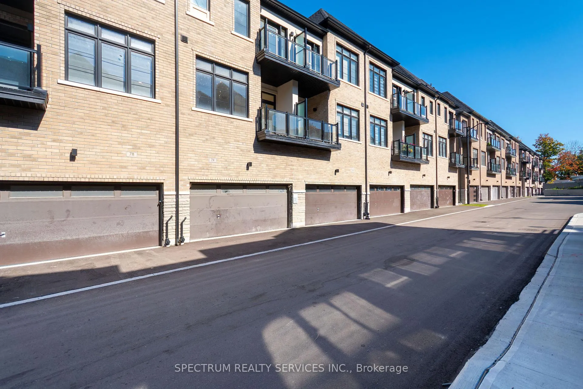 Photo 44 of 74 De La Roche Drive, Vaughan, Vellore Village — HOMEH