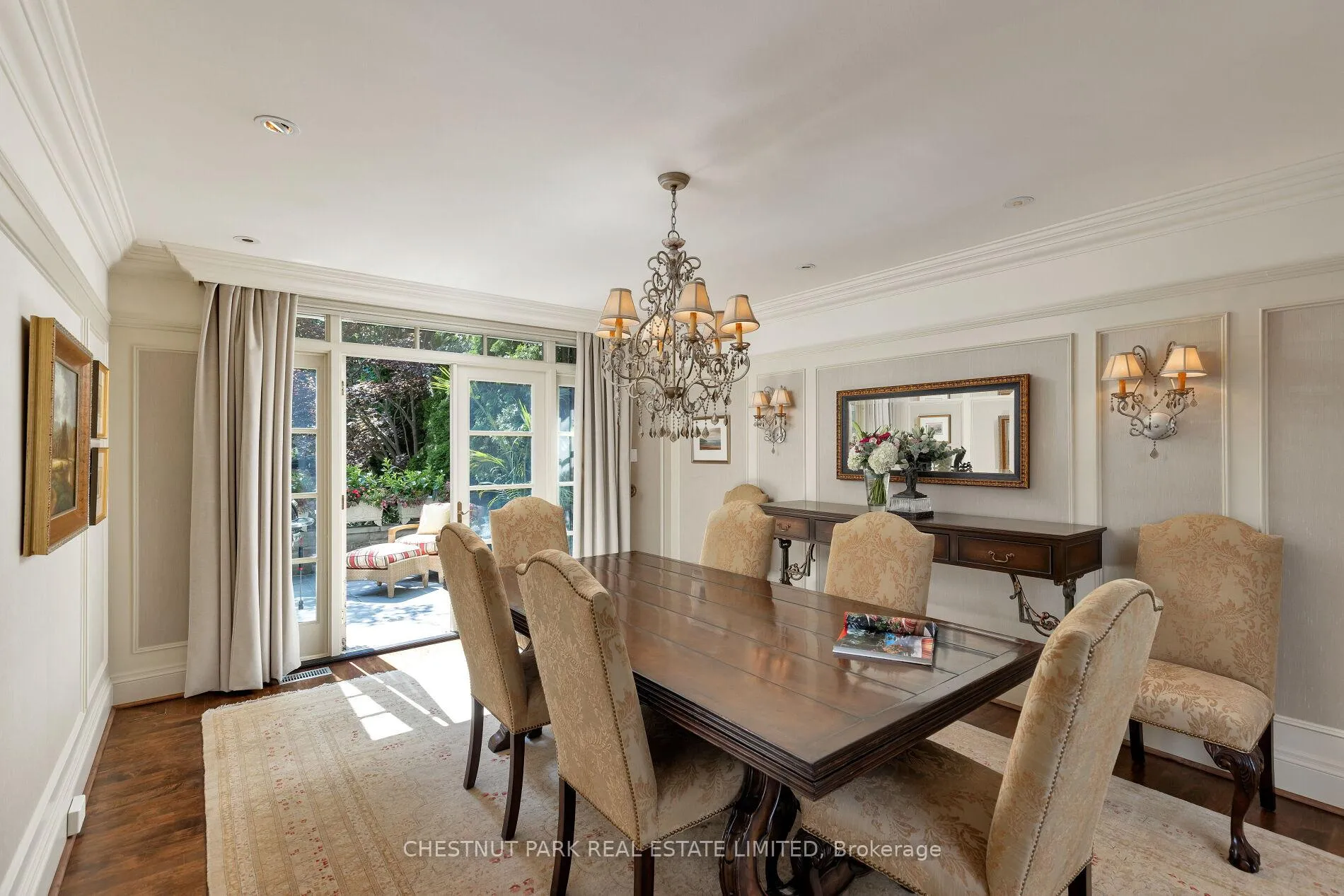 Photo 9 of 69 Otter Crescent, Toronto, Bedford Park-Nortown — HOMEH