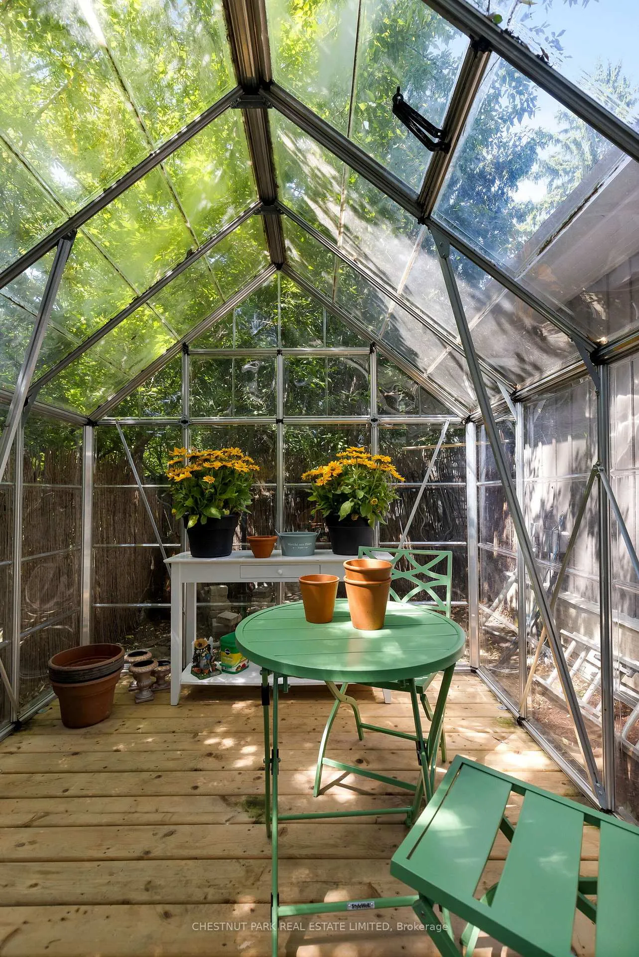 Photo 36 of 69 Otter Crescent, Toronto, Bedford Park-Nortown — HOMEH
