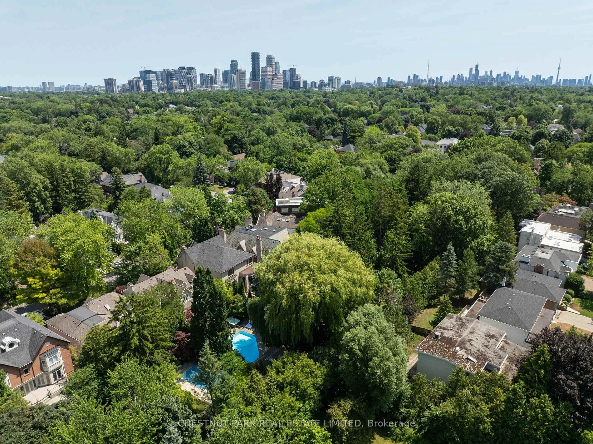 Photo 40 of 69 Otter Crescent, Toronto, Bedford Park-Nortown — HOMEH