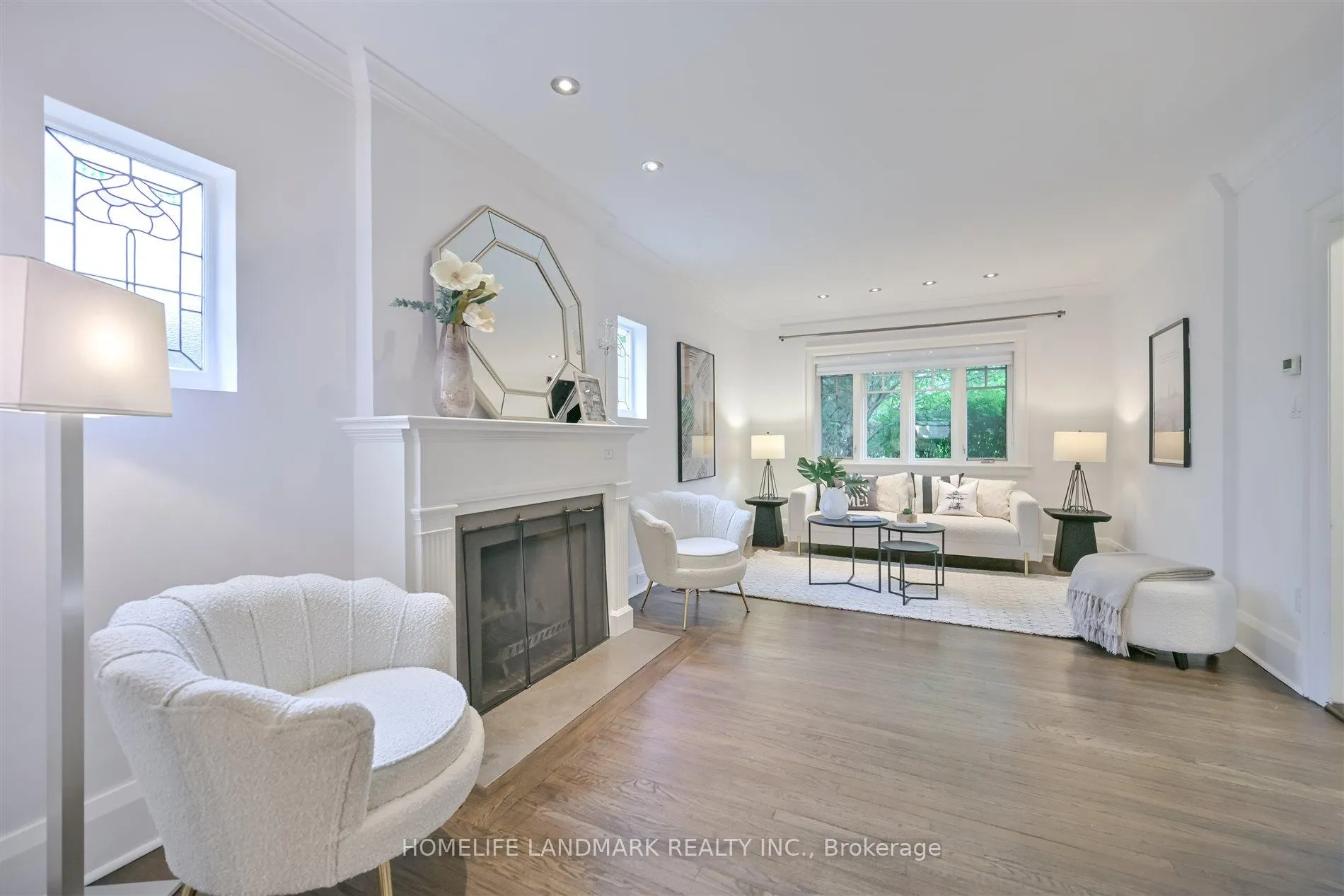 Photo 5 of 26 Birdsall Avenue, Toronto, Yonge-Eglinton — HOMEH
