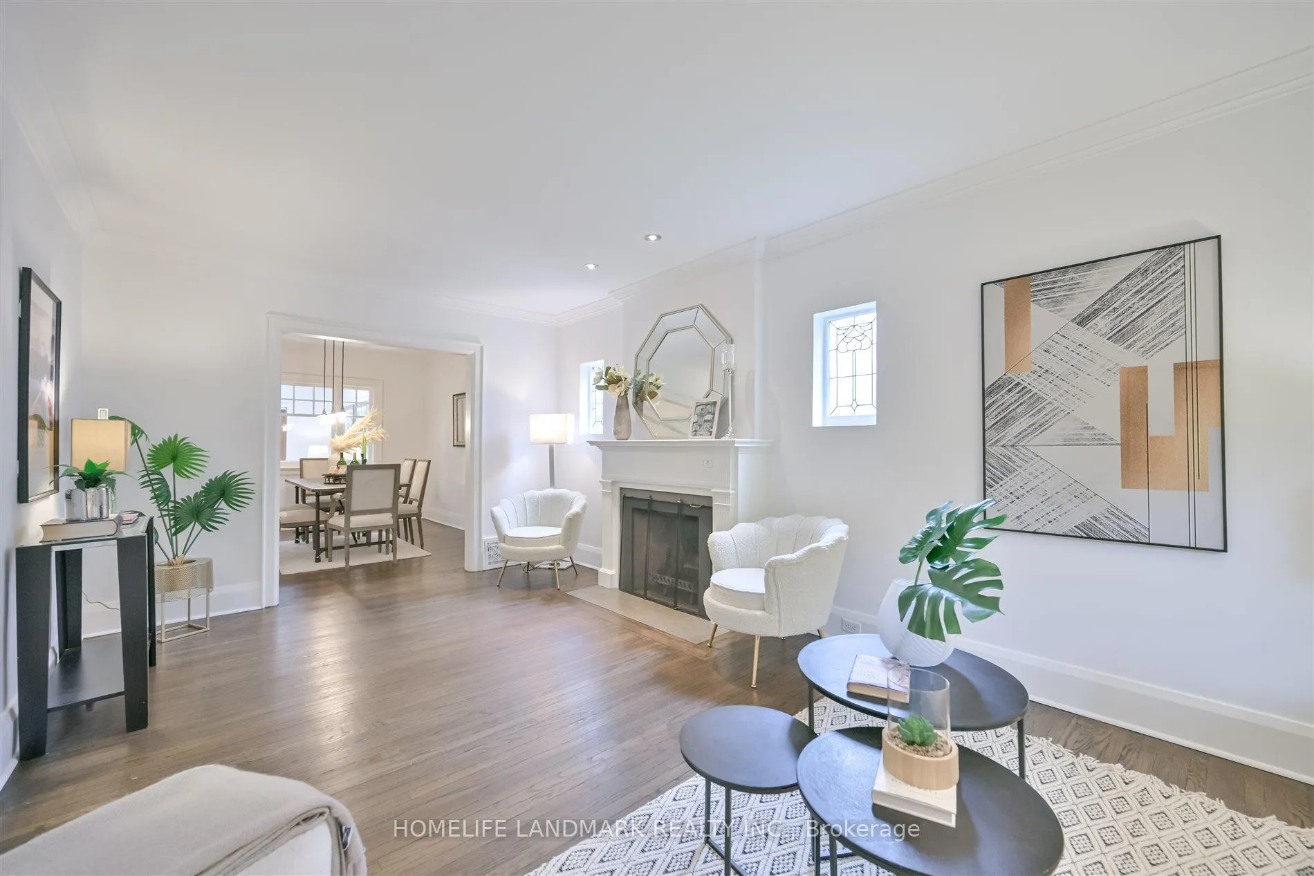 Photo 8 of 26 Birdsall Avenue, Toronto, Yonge-Eglinton — HOMEH