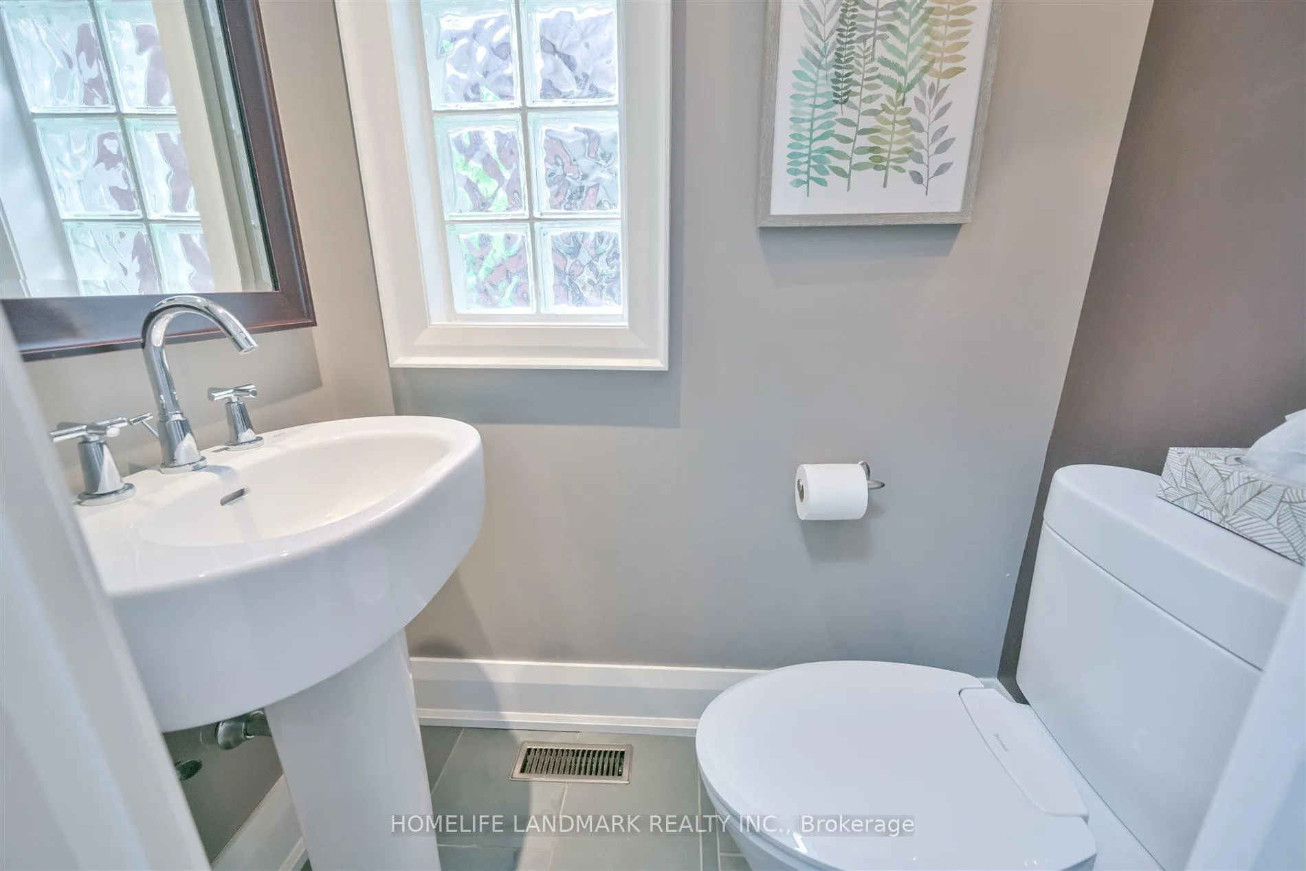 Photo 22 of 26 Birdsall Avenue, Toronto, Yonge-Eglinton — HOMEH