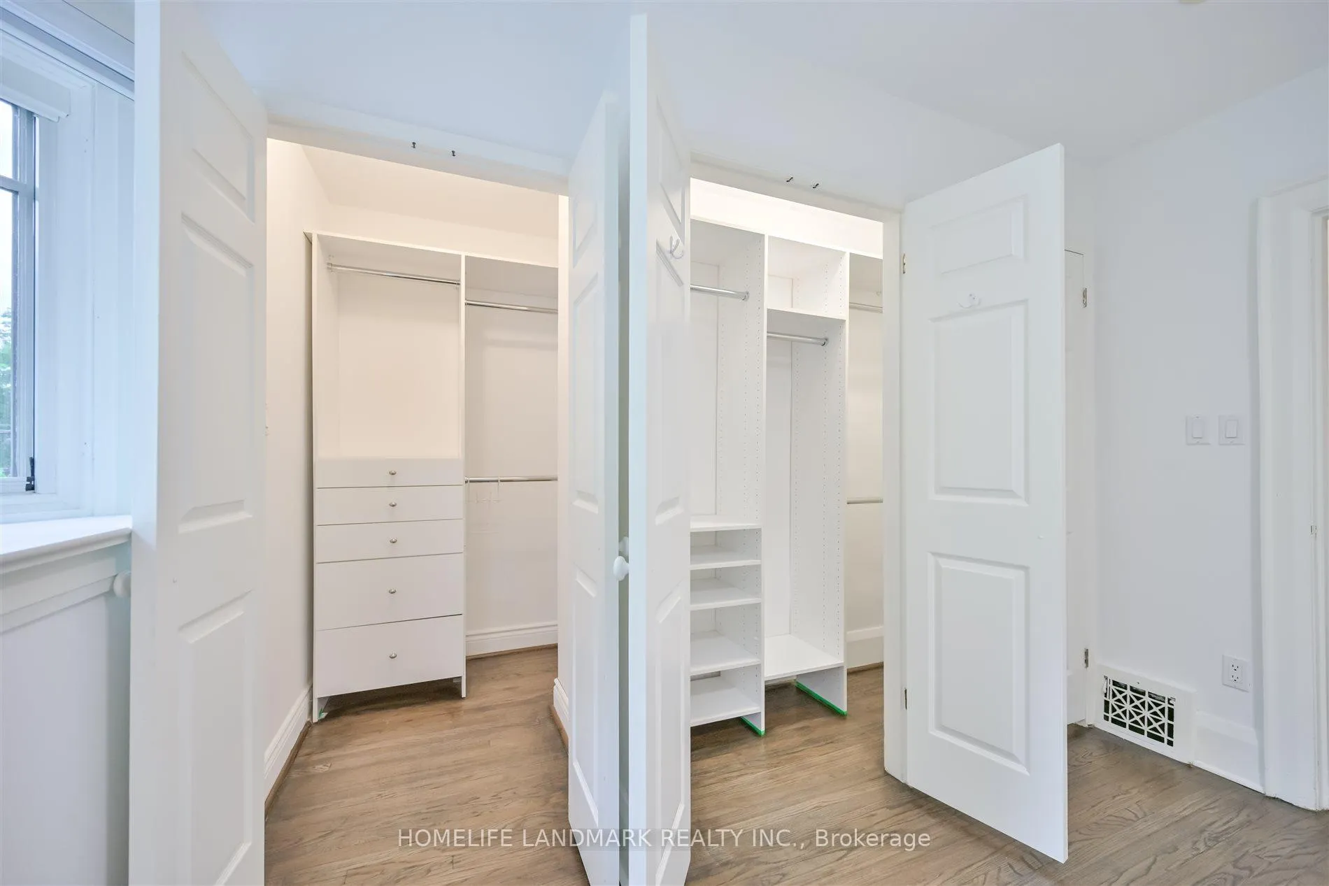 Photo 27 of 26 Birdsall Avenue, Toronto, Yonge-Eglinton — HOMEH