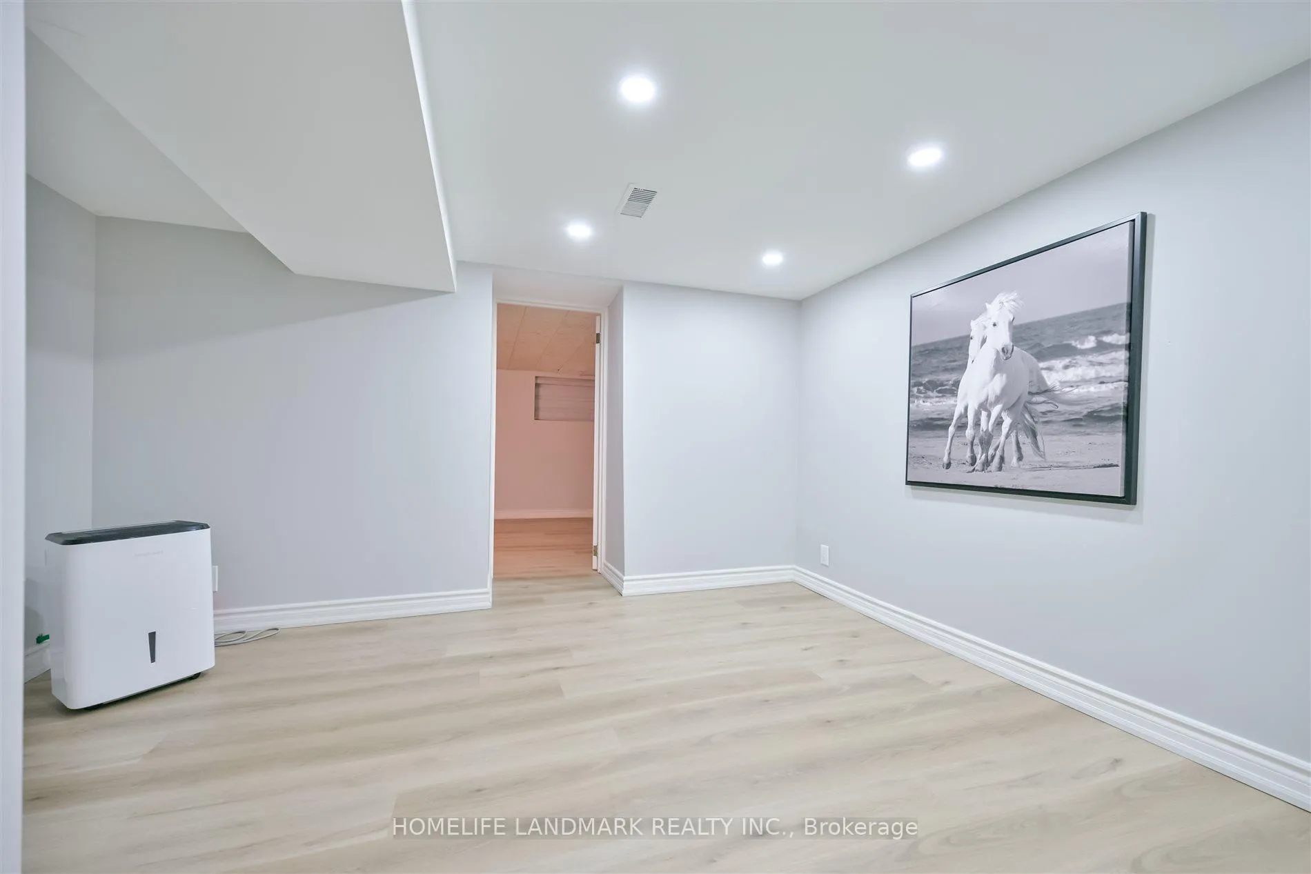 Photo 31 of 26 Birdsall Avenue, Toronto, Yonge-Eglinton — HOMEH