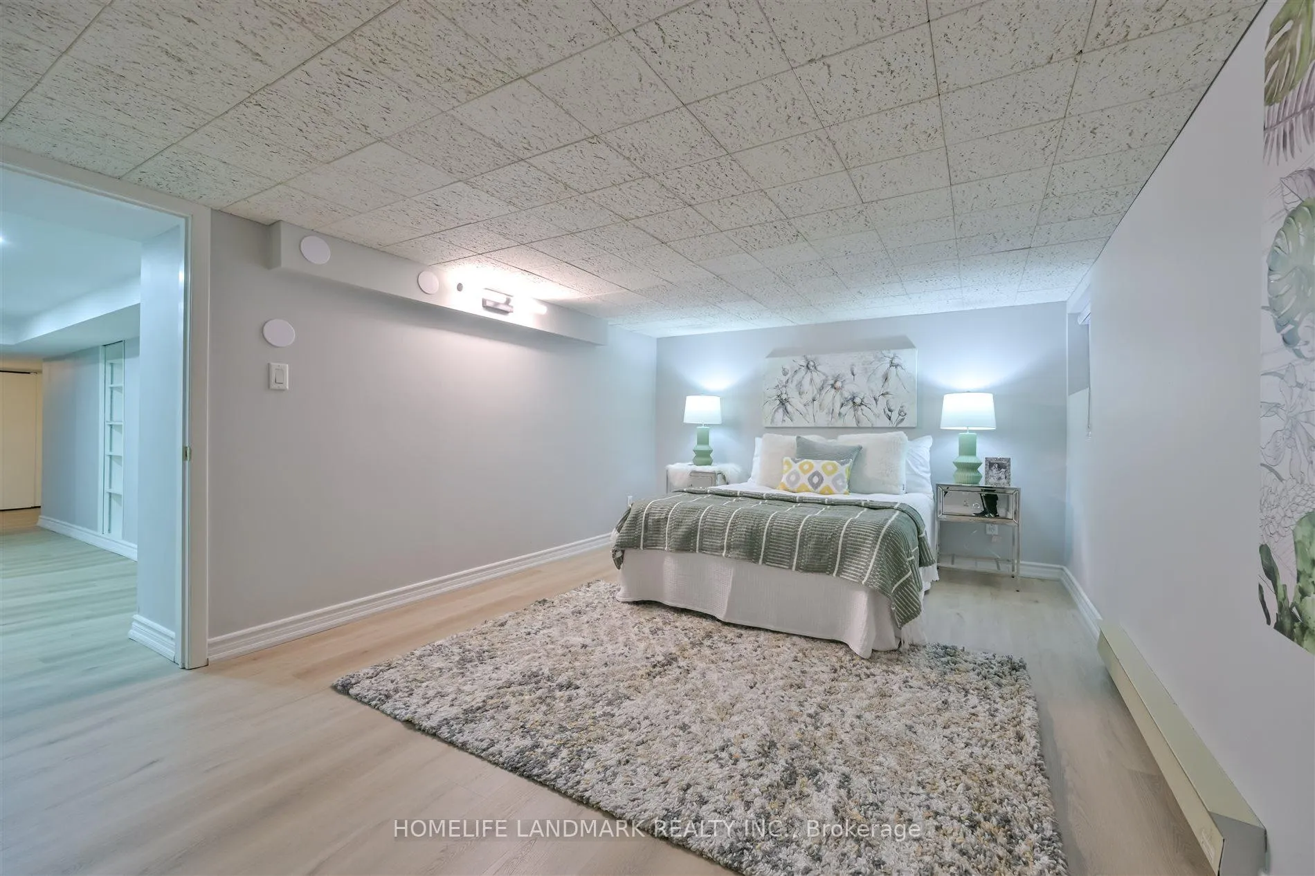 Photo 34 of 26 Birdsall Avenue, Toronto, Yonge-Eglinton — HOMEH