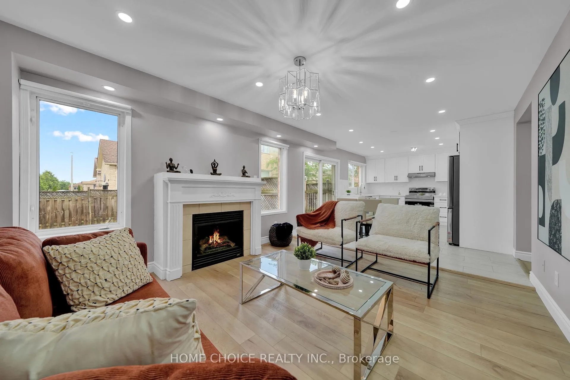 Photo 12 of 106 Brighton Road N, Barrie, Grove East — HOMEH