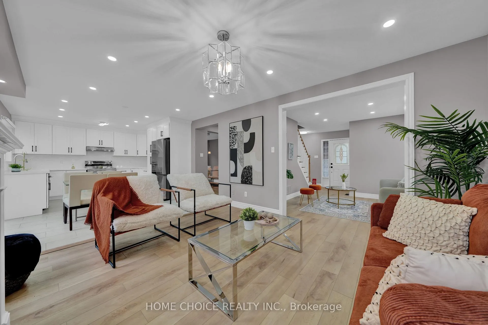 Photo 14 of 106 Brighton Road N, Barrie, Grove East — HOMEH