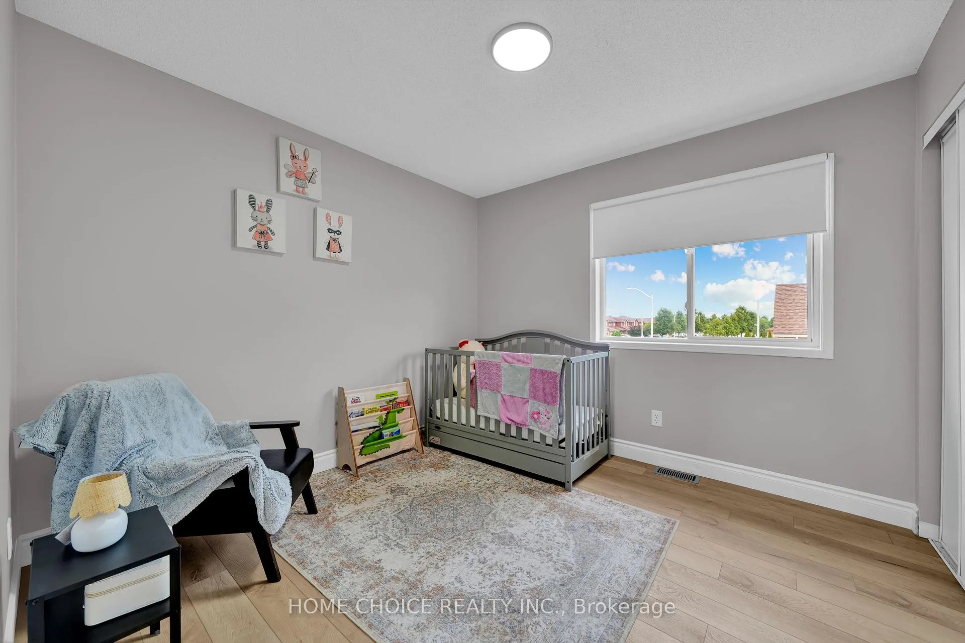 Photo 26 of 106 Brighton Road N, Barrie, Grove East — HOMEH