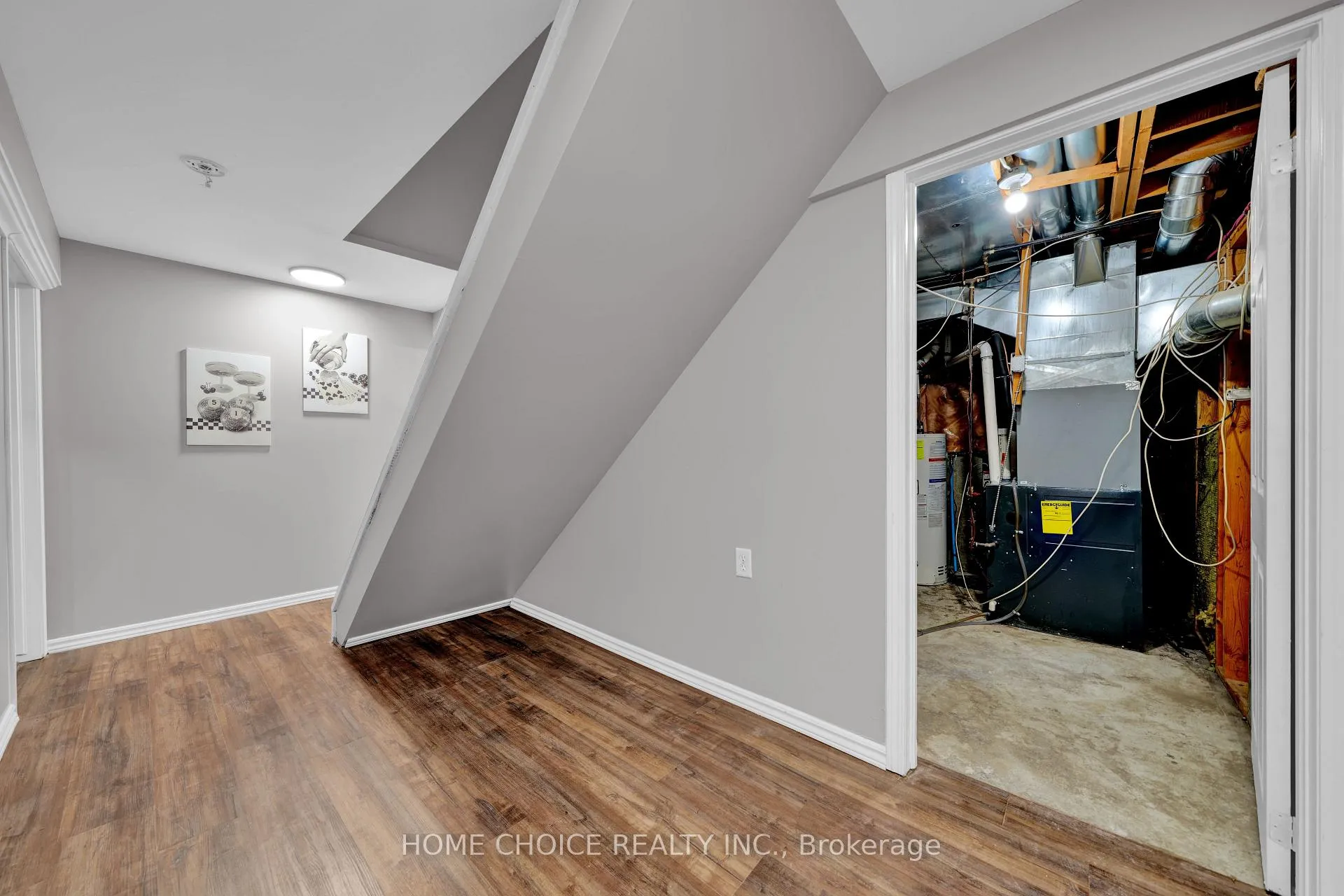 Photo 39 of 106 Brighton Road N, Barrie, Grove East — HOMEH