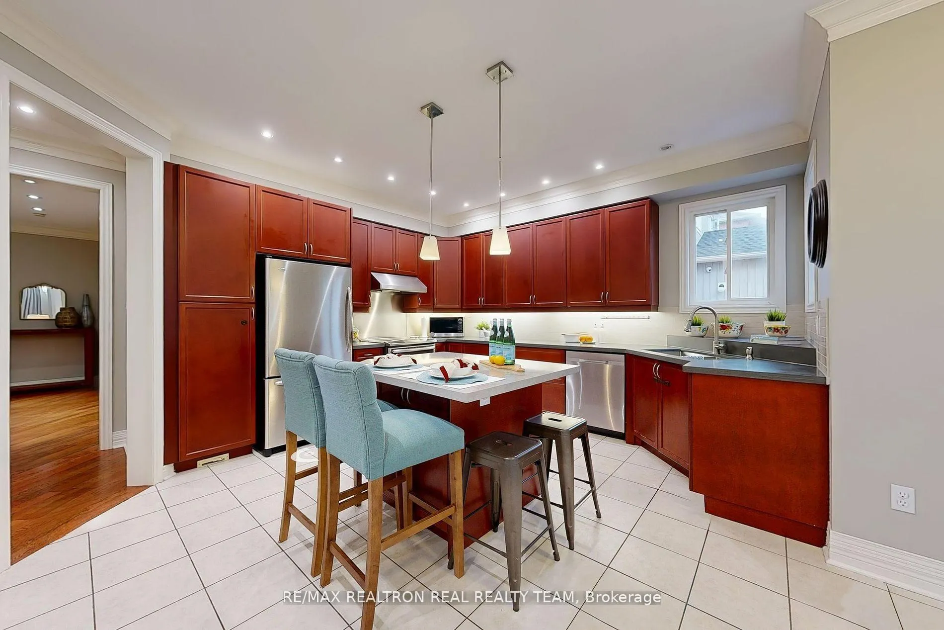 Photo 11 of 89 Cachet Boulevard, Whitby, Brooklin — HOMEH